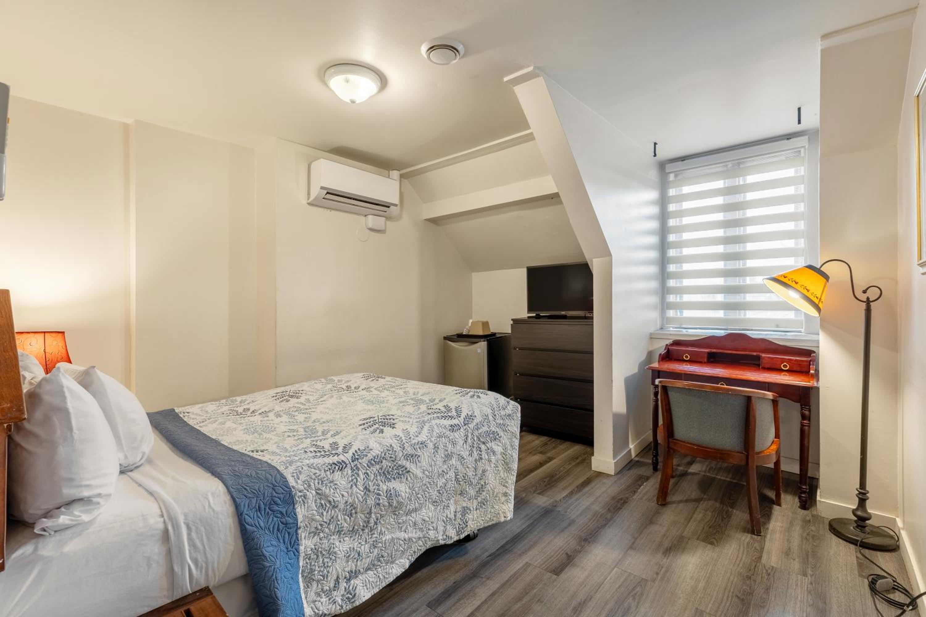 Comfort Room, 1 Double Bed - Photo 1
