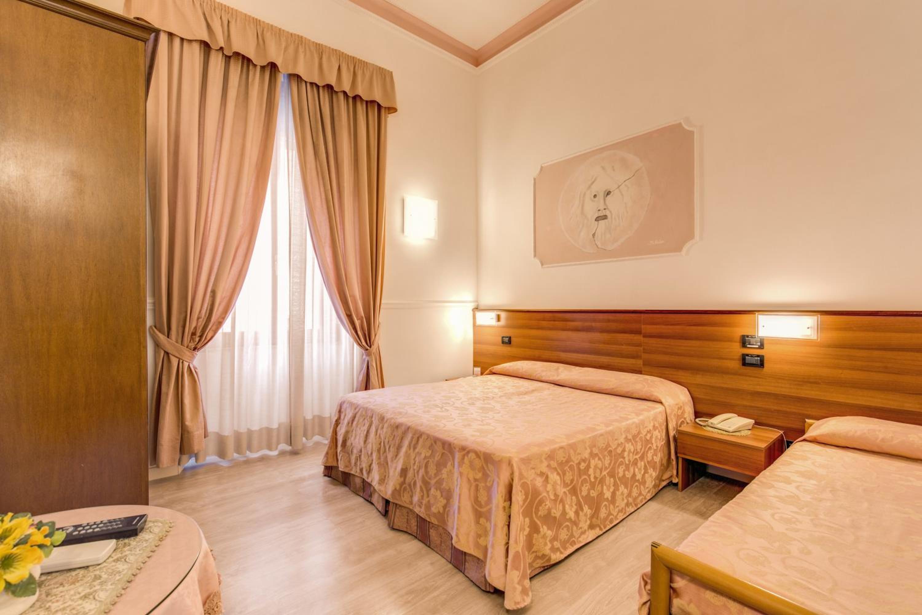 Quadruple Room photo 1