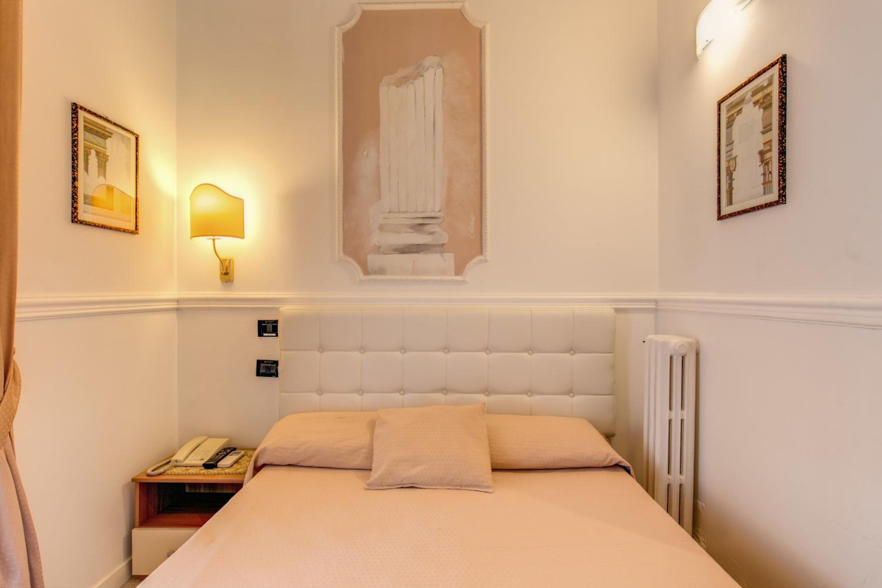 Small Double Room With Small Double Bed photo 1