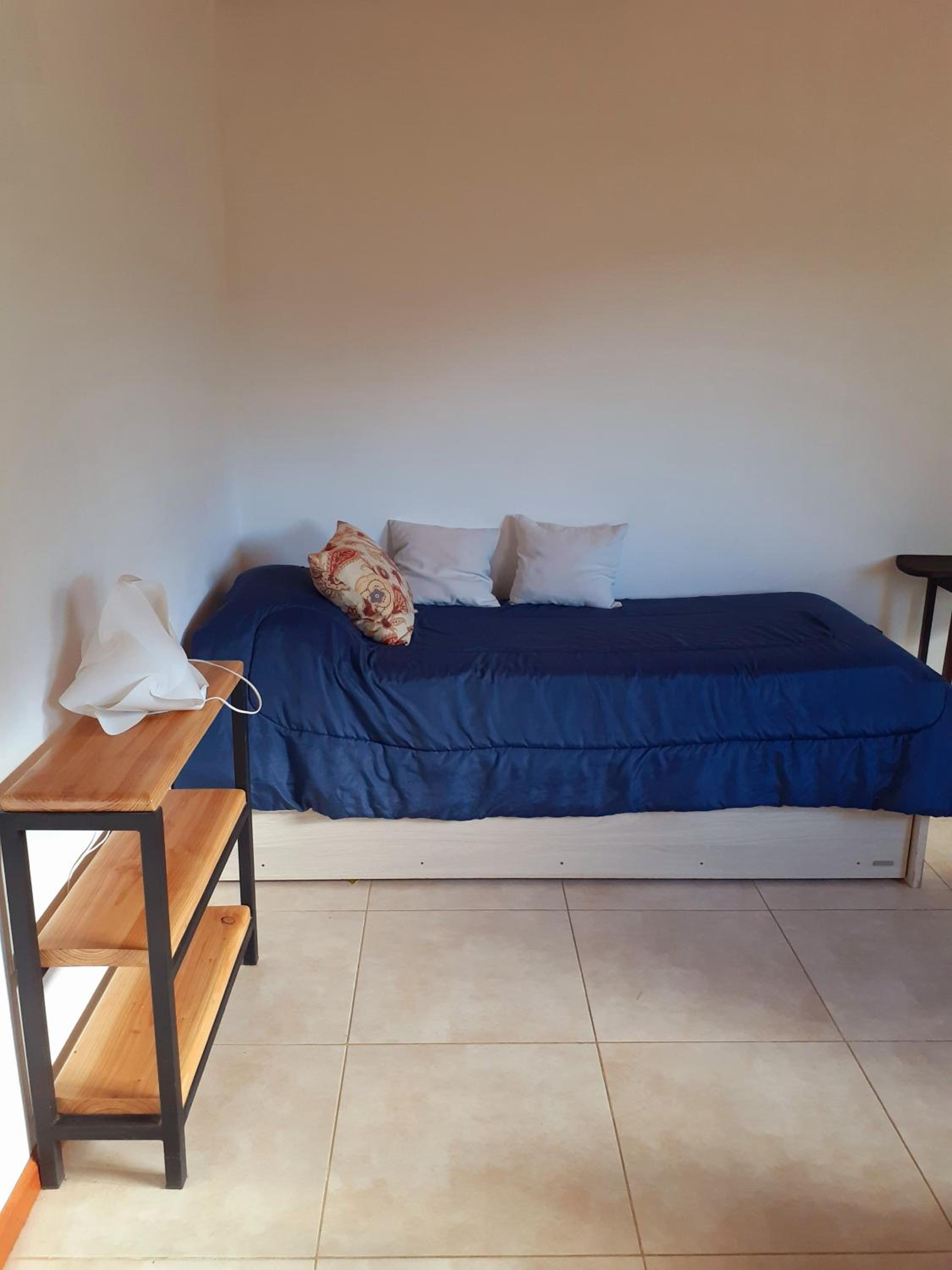 One-Bedroom House photo 1