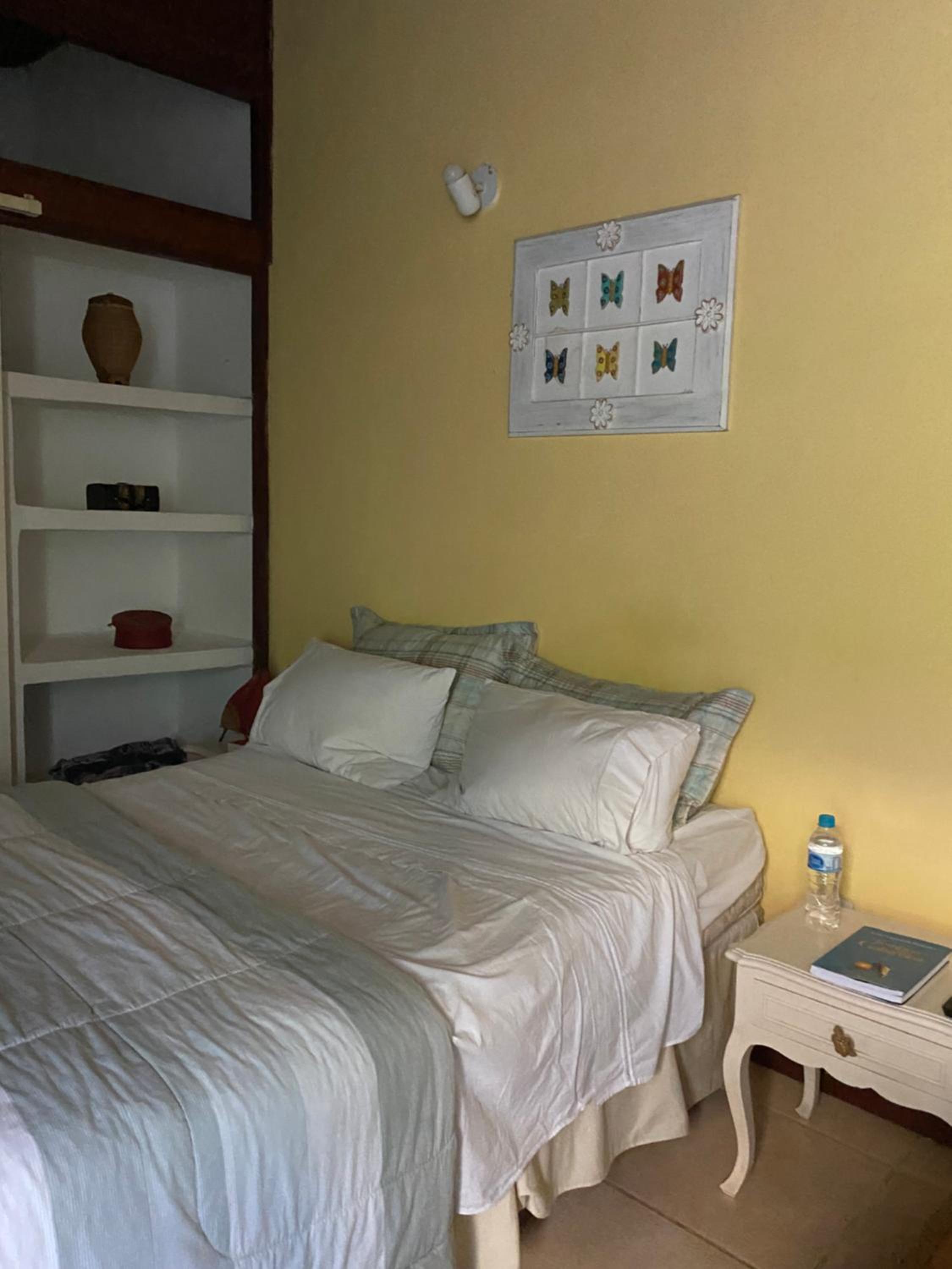 Deluxe Queen Suite - Photo 22