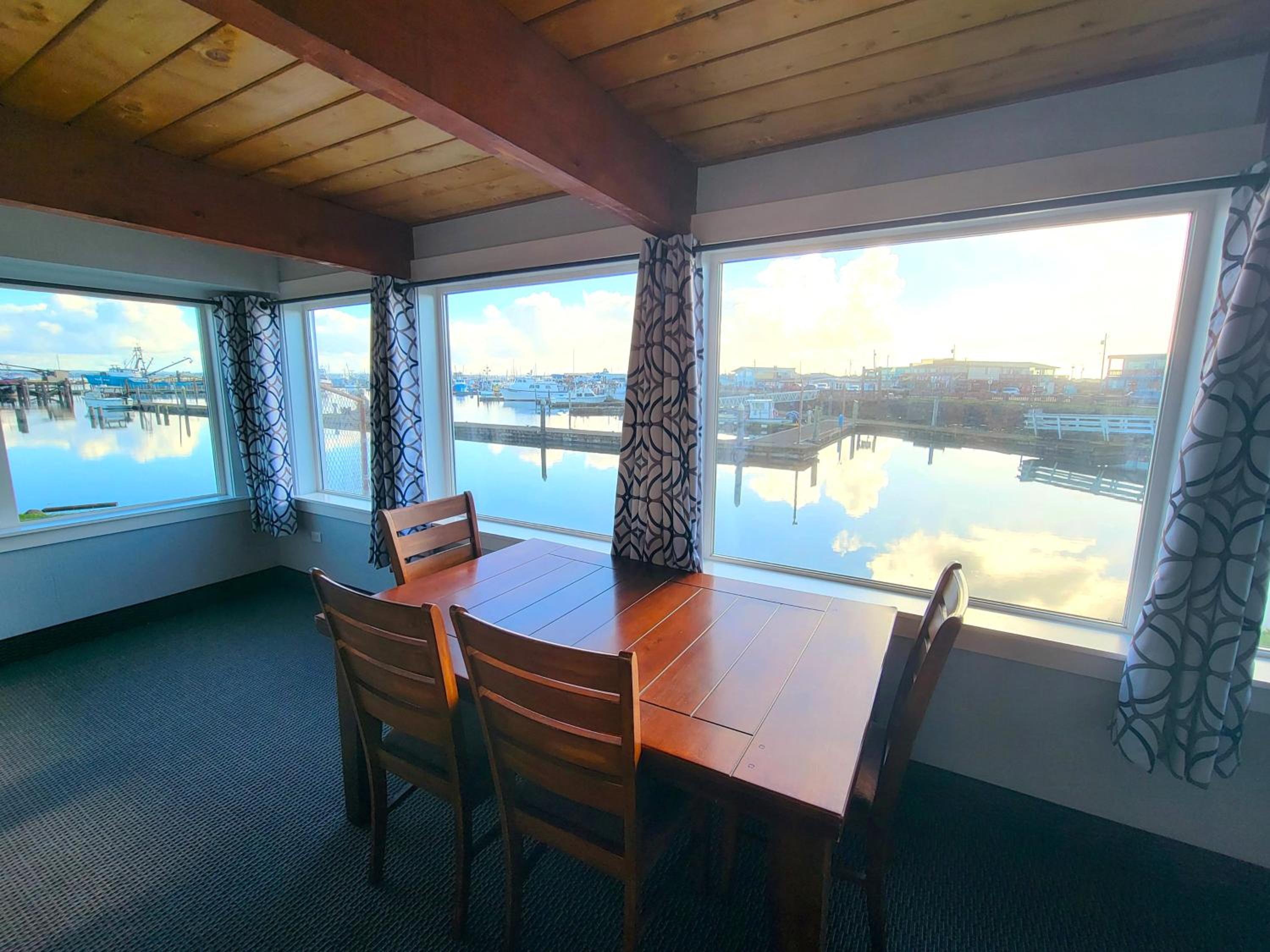 Deluxe Double Room with Sea View photo 2