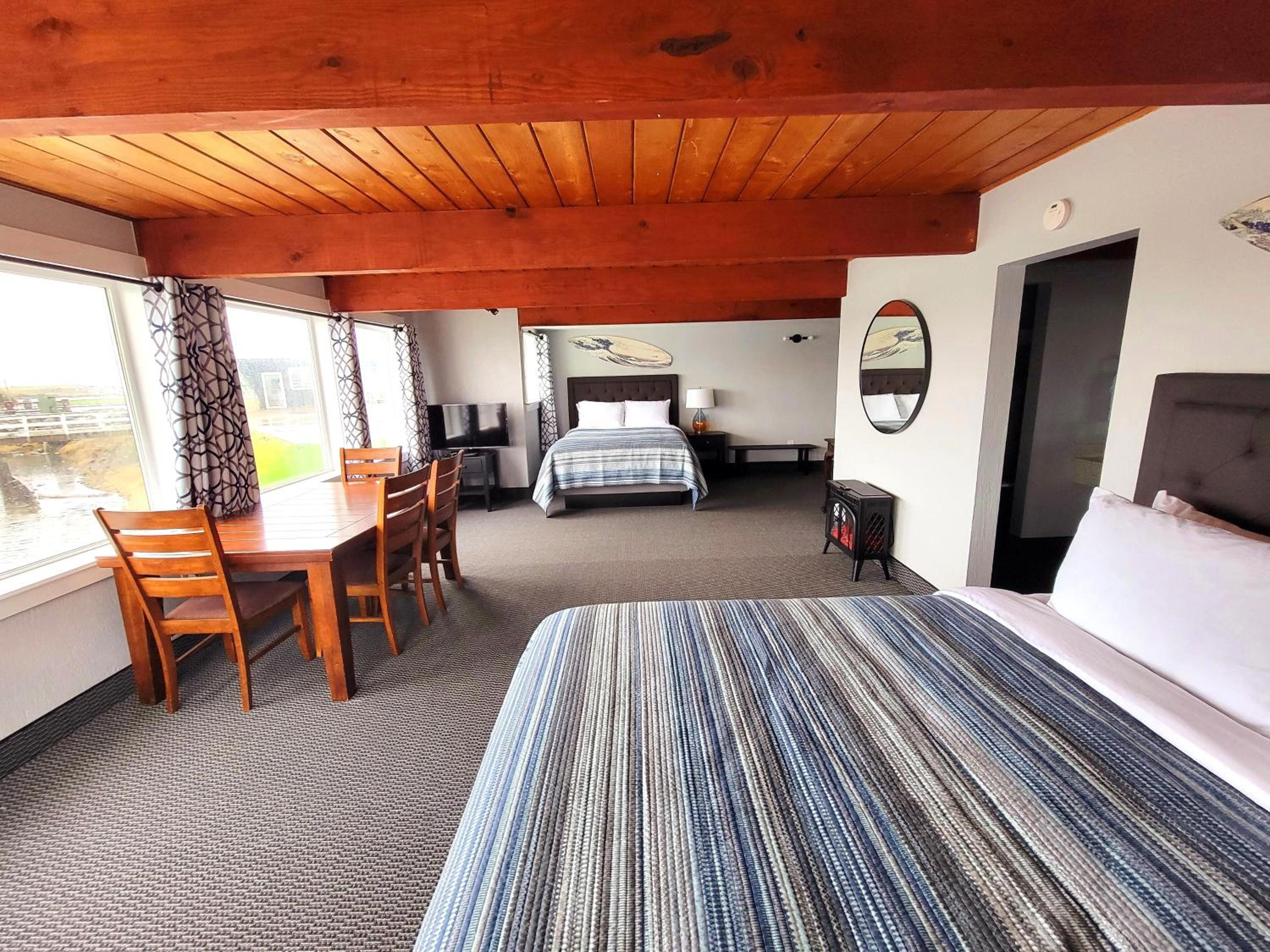 Deluxe Double Room with Sea View photo 3