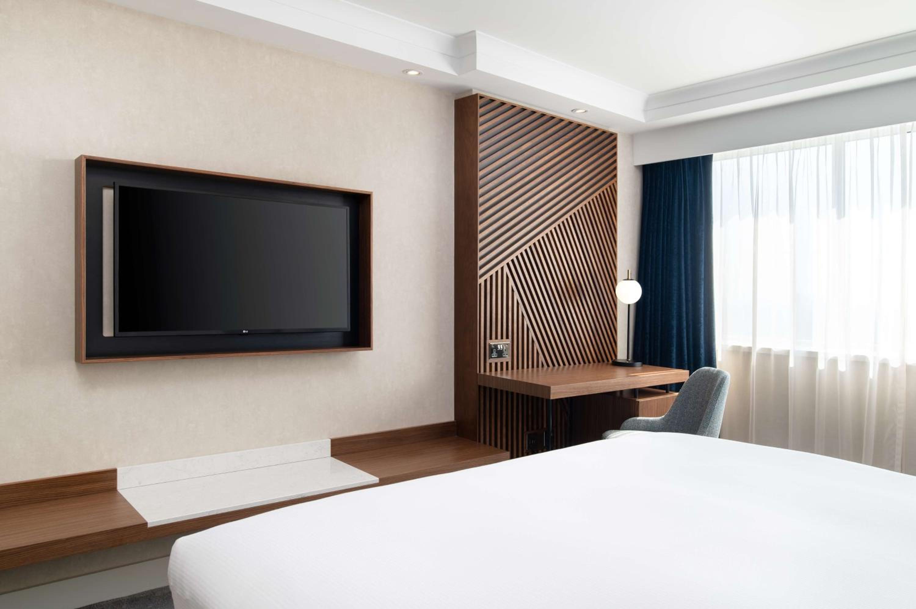 Interconnecting King Room with Two King Beds