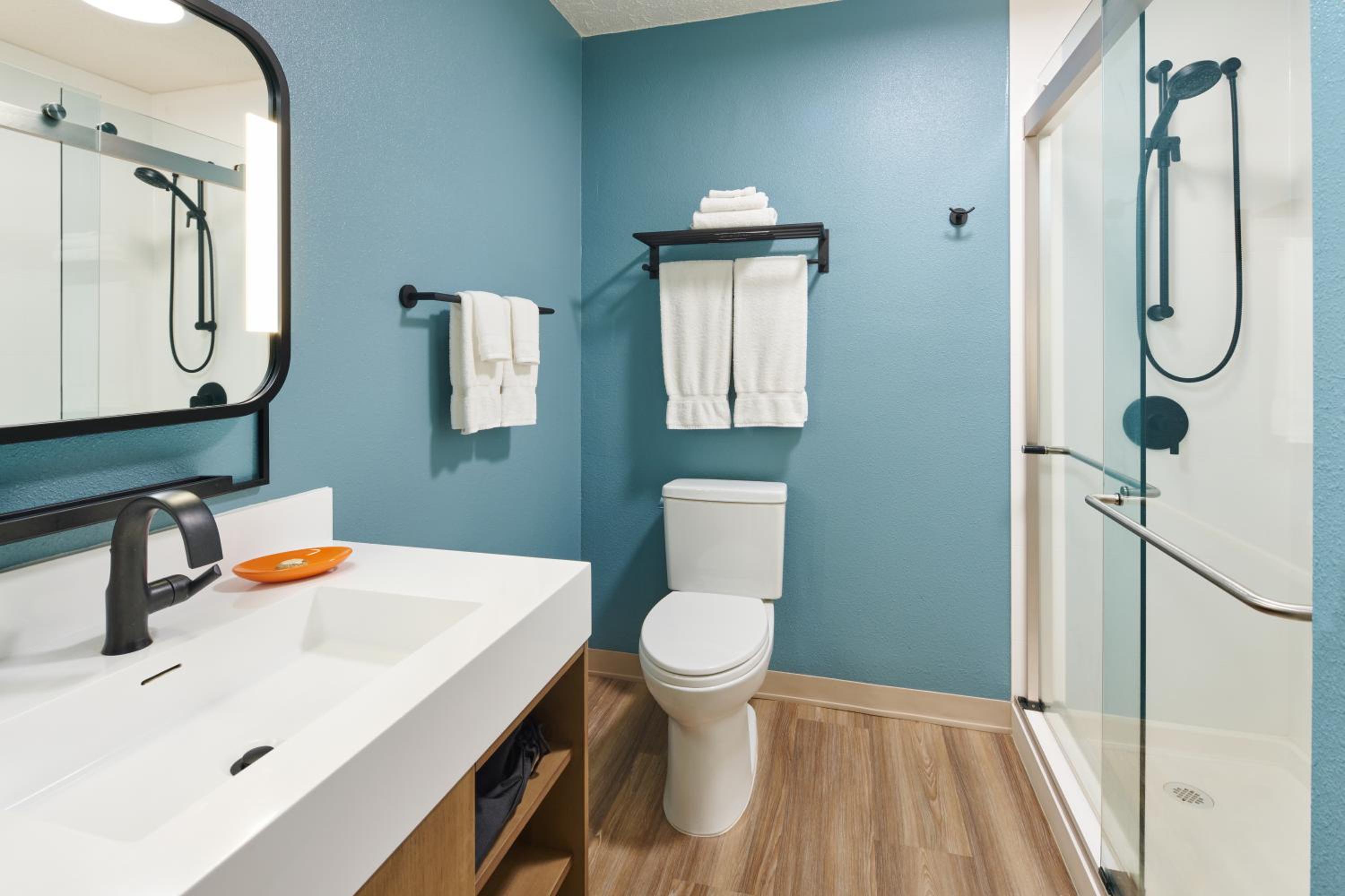 Standard Room (newly renovated) - Photo 4