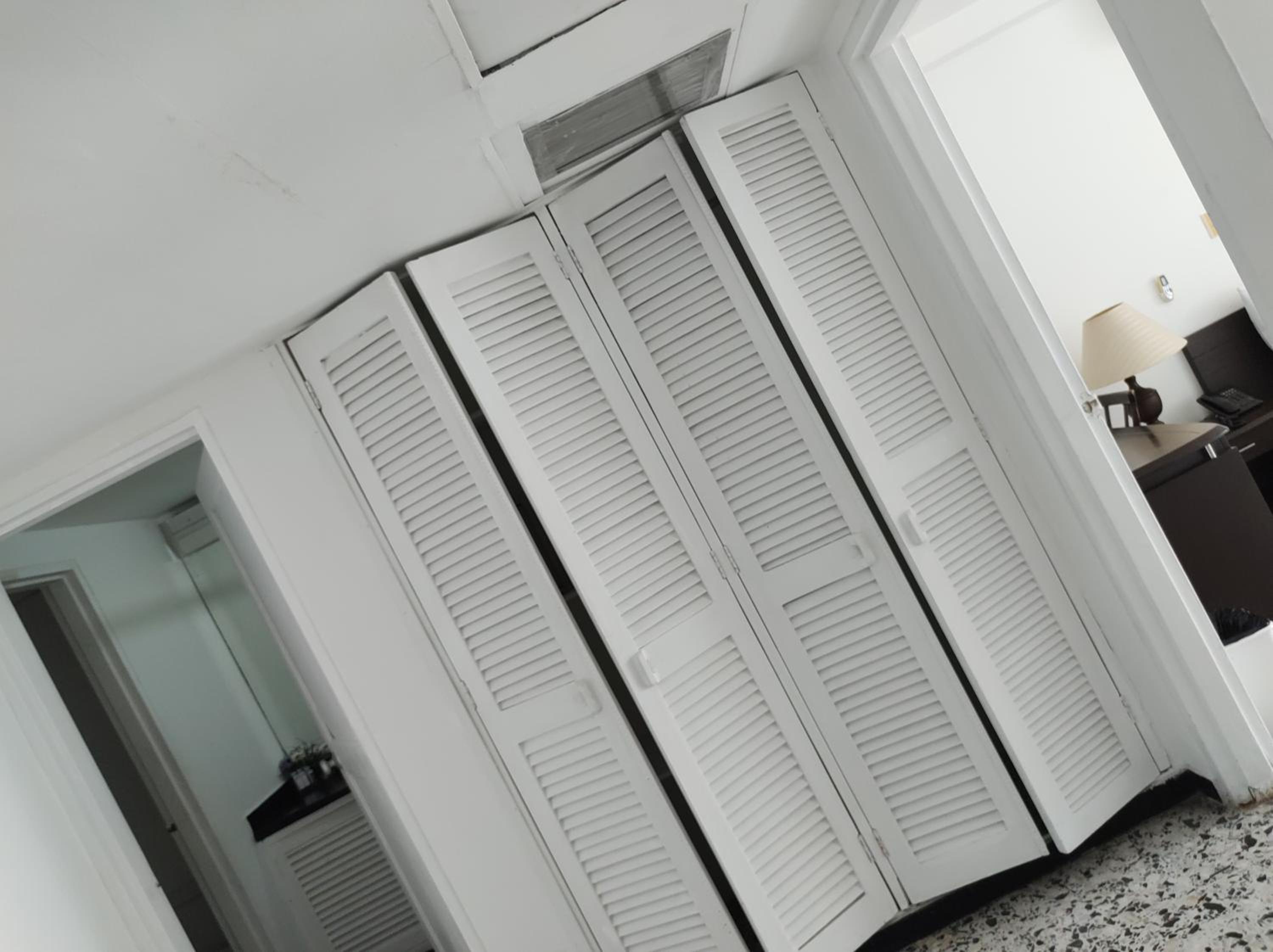 Economy Twin Room photo 3