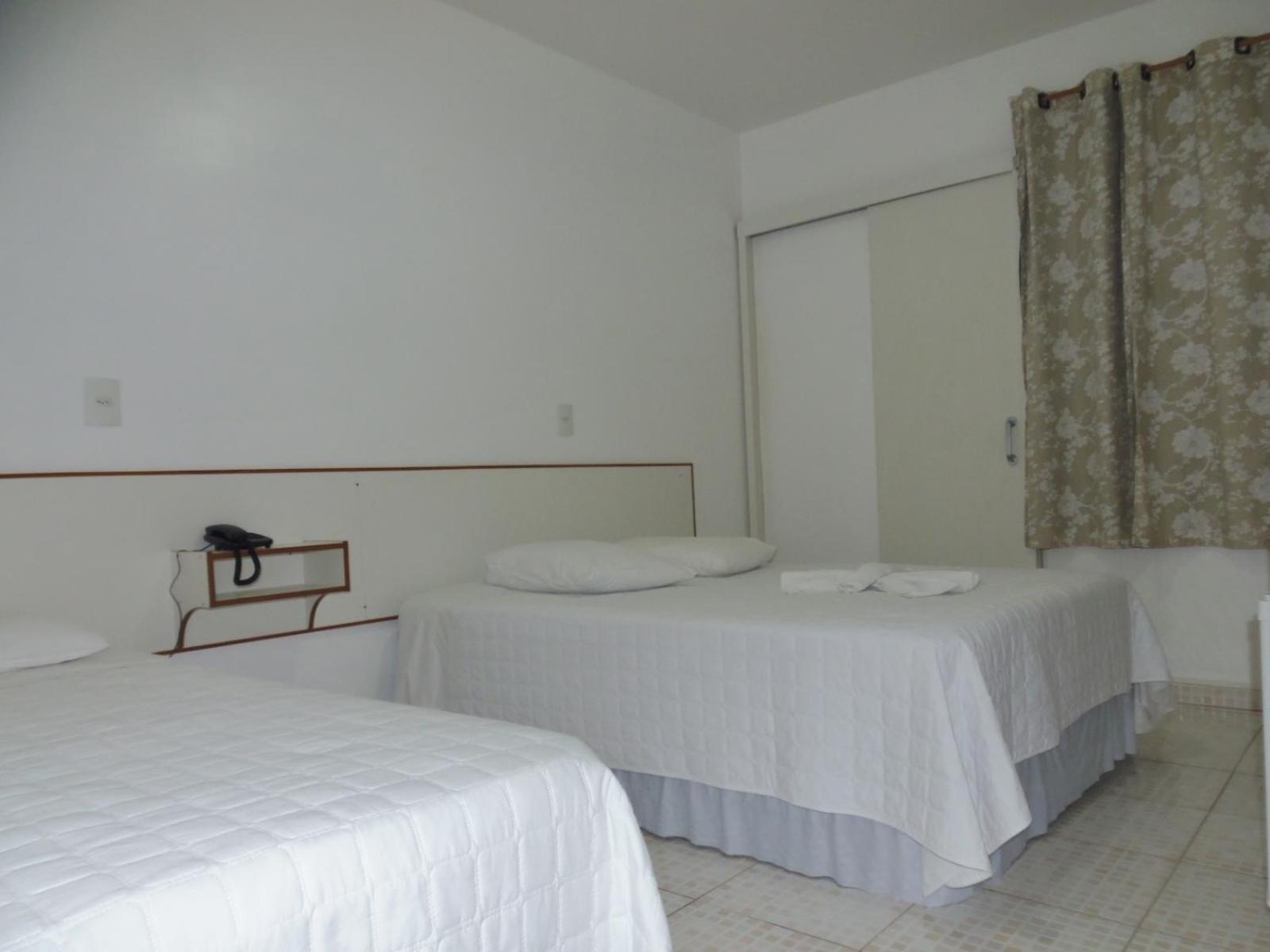 Double or Twin Room - Photo 9