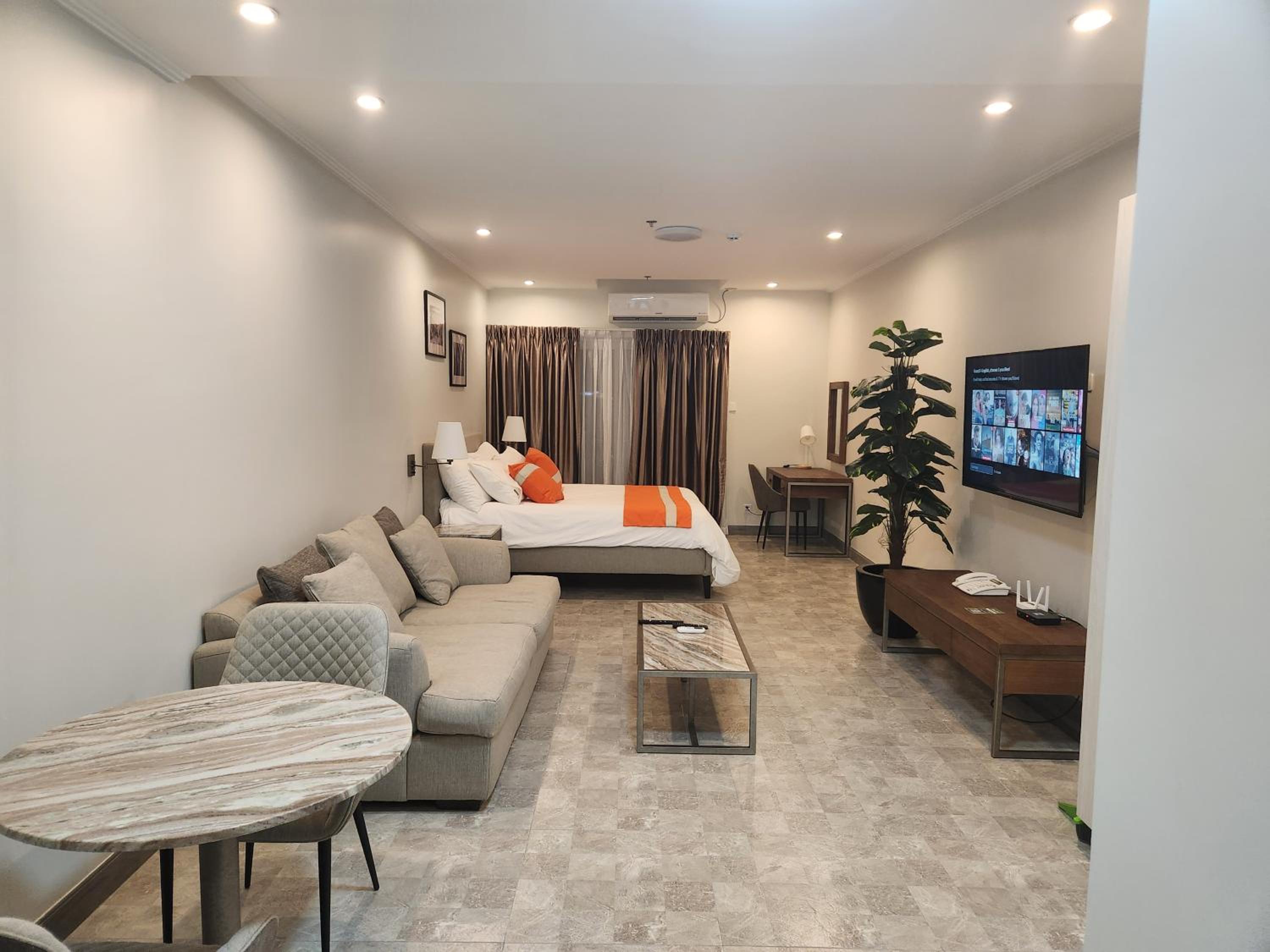 Apartment with Balcony