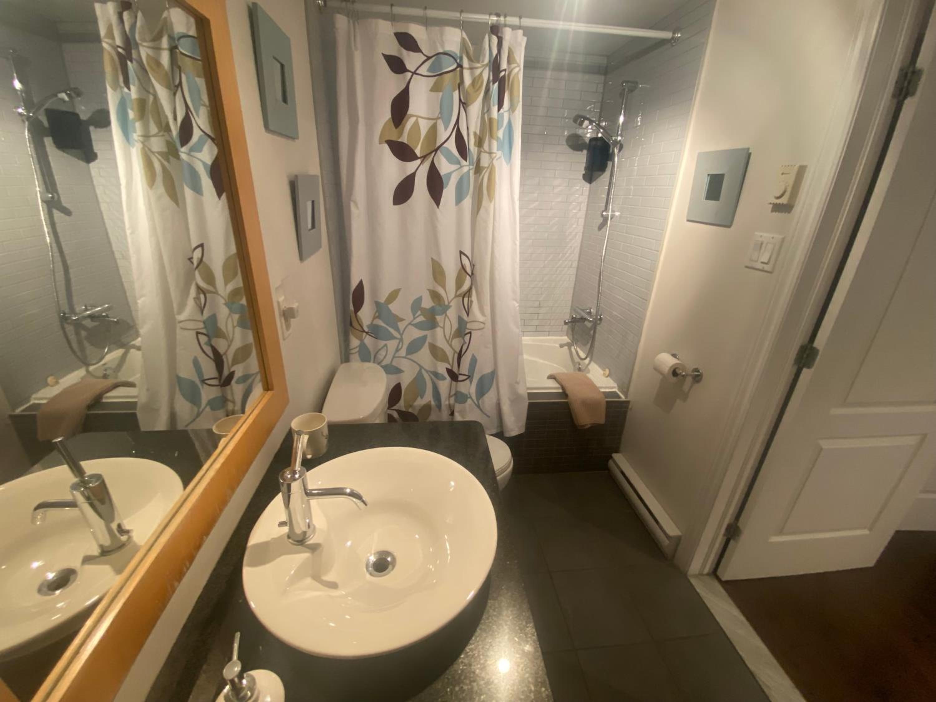 Garden Suite 102