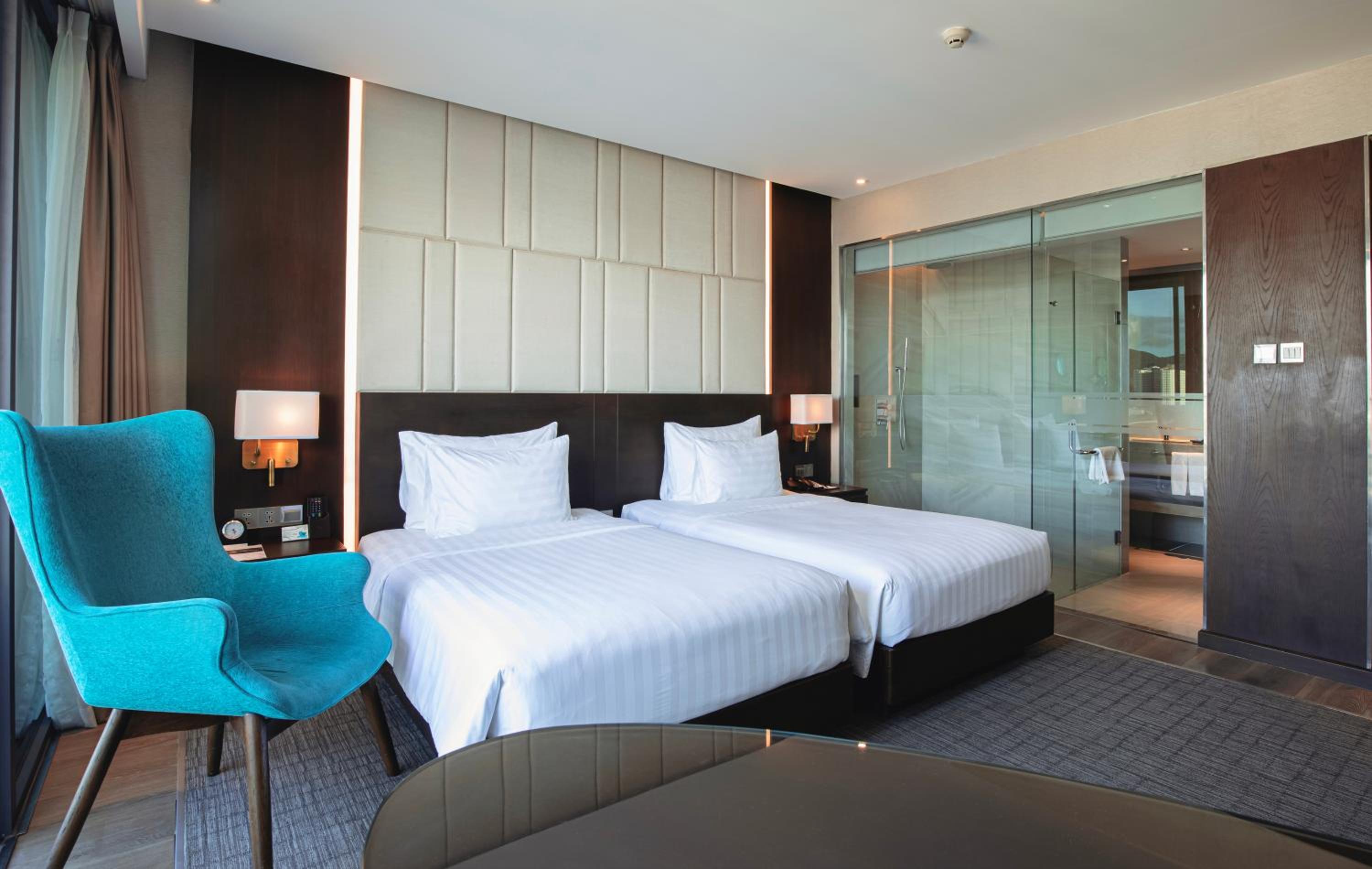 Premier Deluxe Double/ Twin with River View & Balcony - Photo 6
