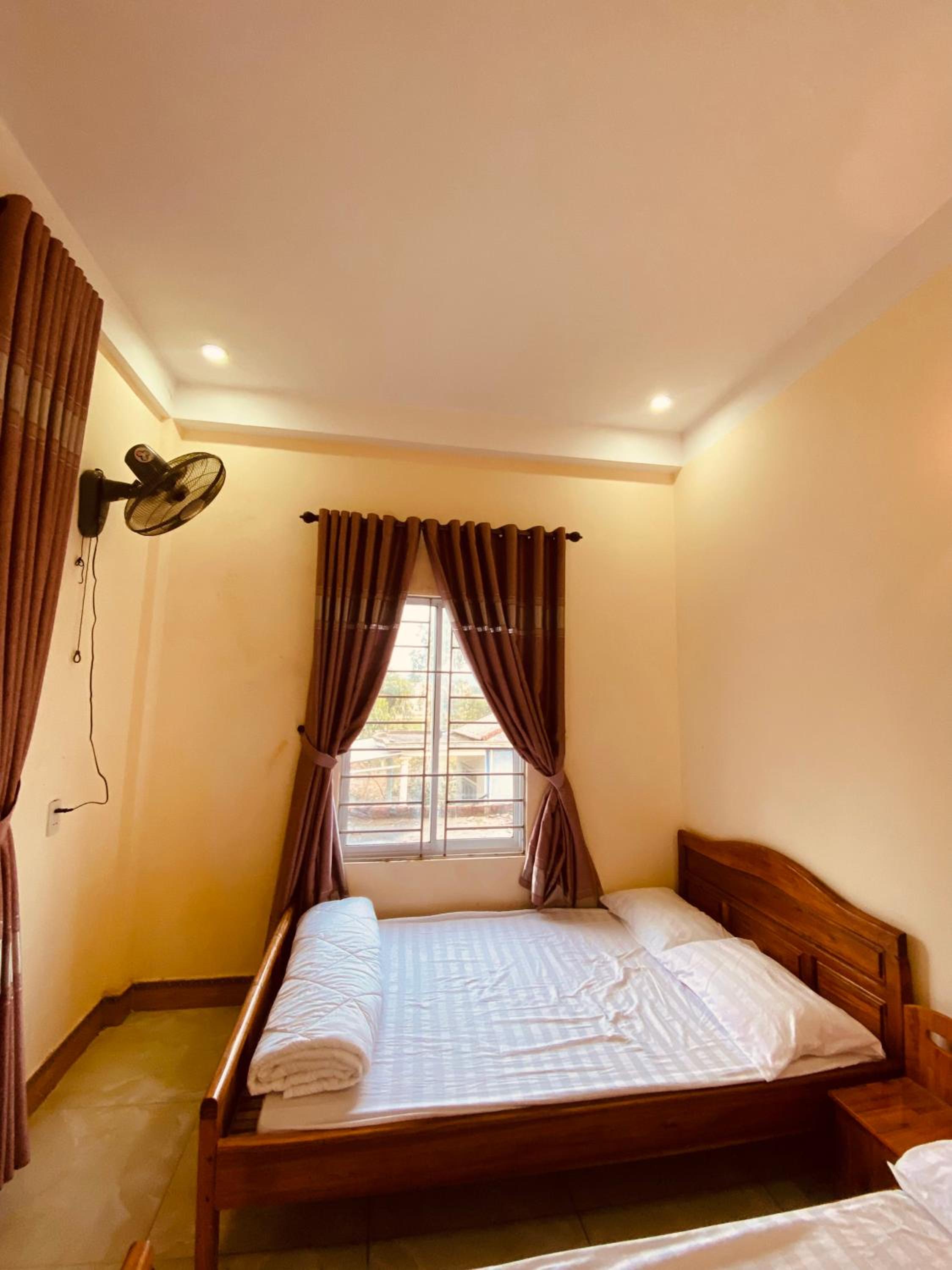 Double Room - Photo 10