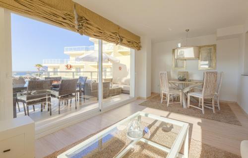 Three-Bedroom Deluxe Suite with Sea View