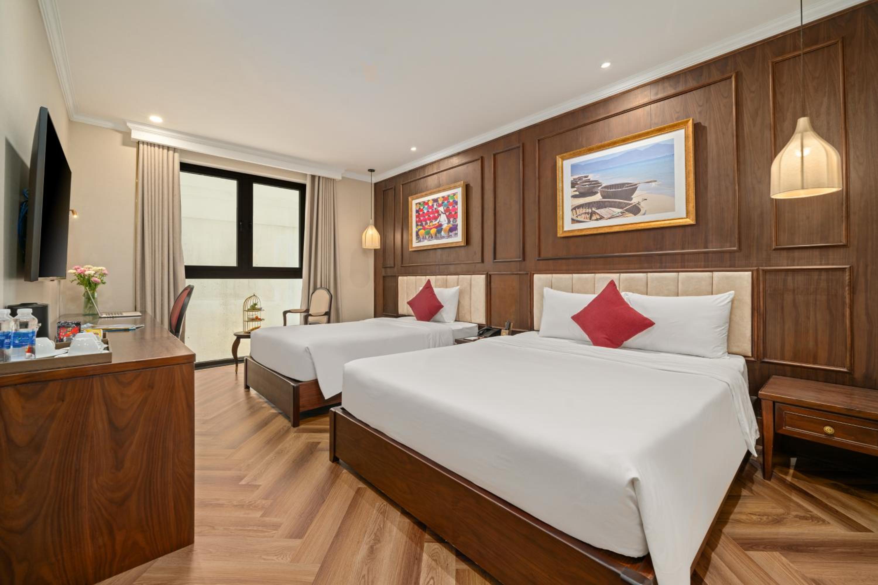 Special Offer - Premier Triple Room with Bathtub - Photo 3