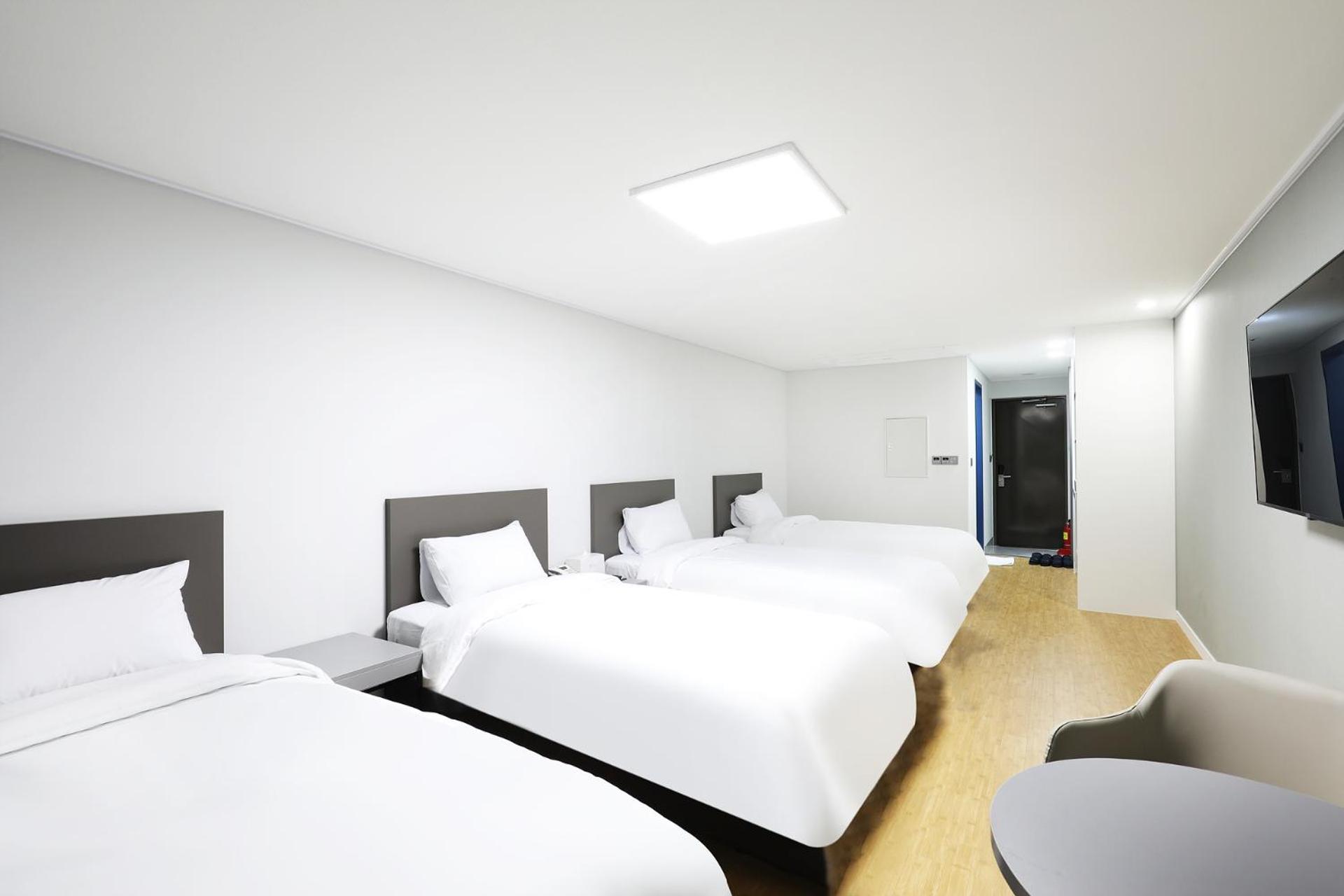Quadruple Room photo 1