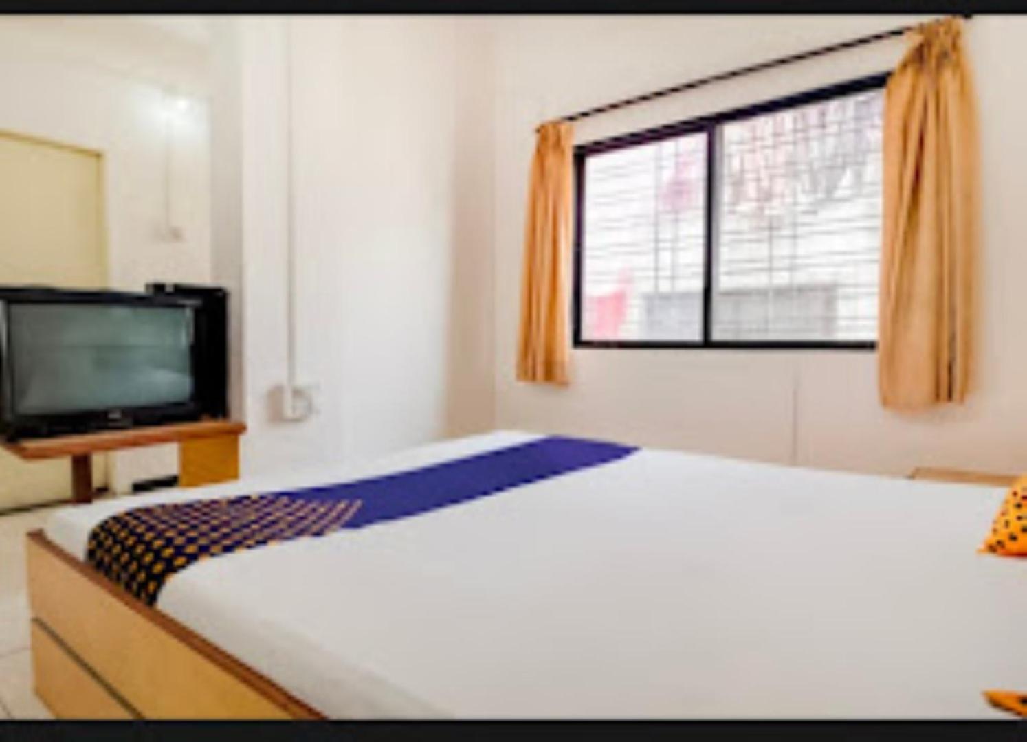 Standard Double Room photo 2