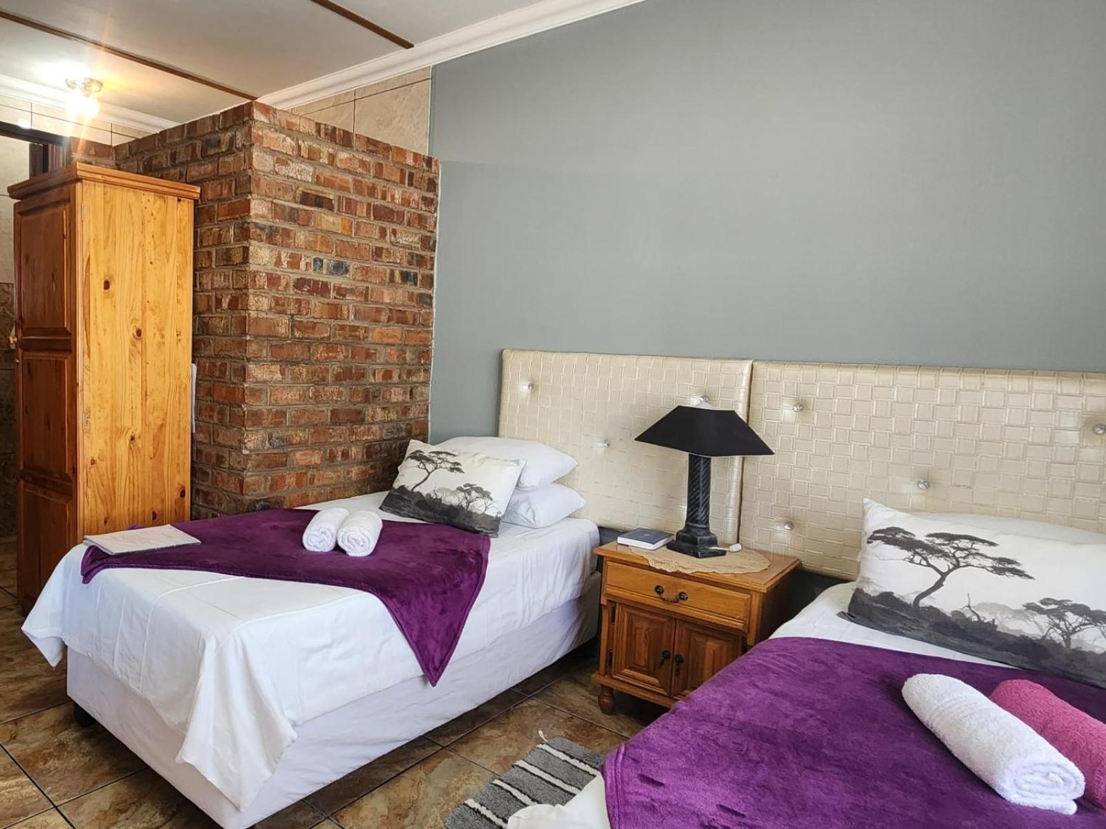 Comfort Twin Room photo 3