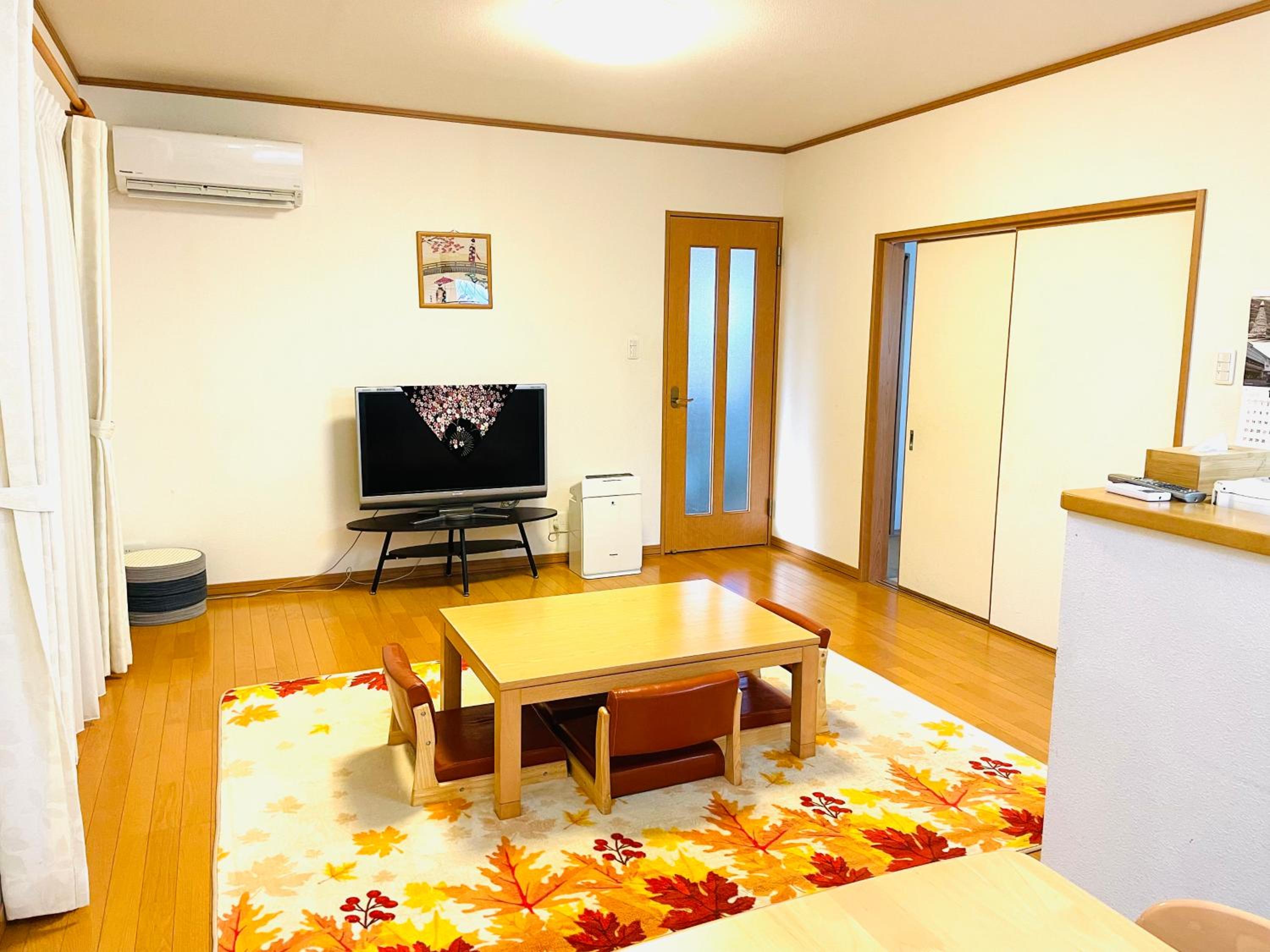 Three-Bedroom Villa photo 3