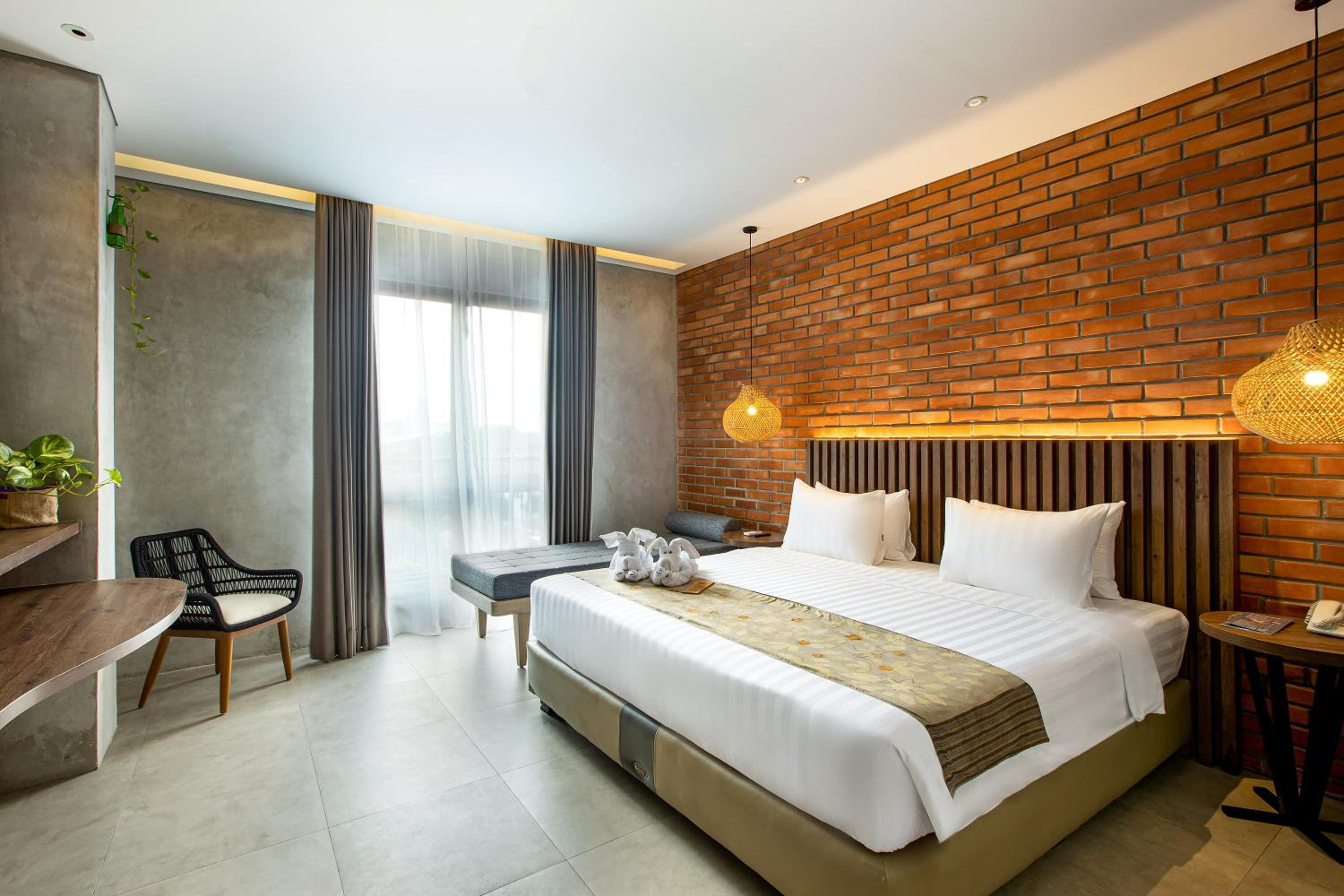 Premier Room