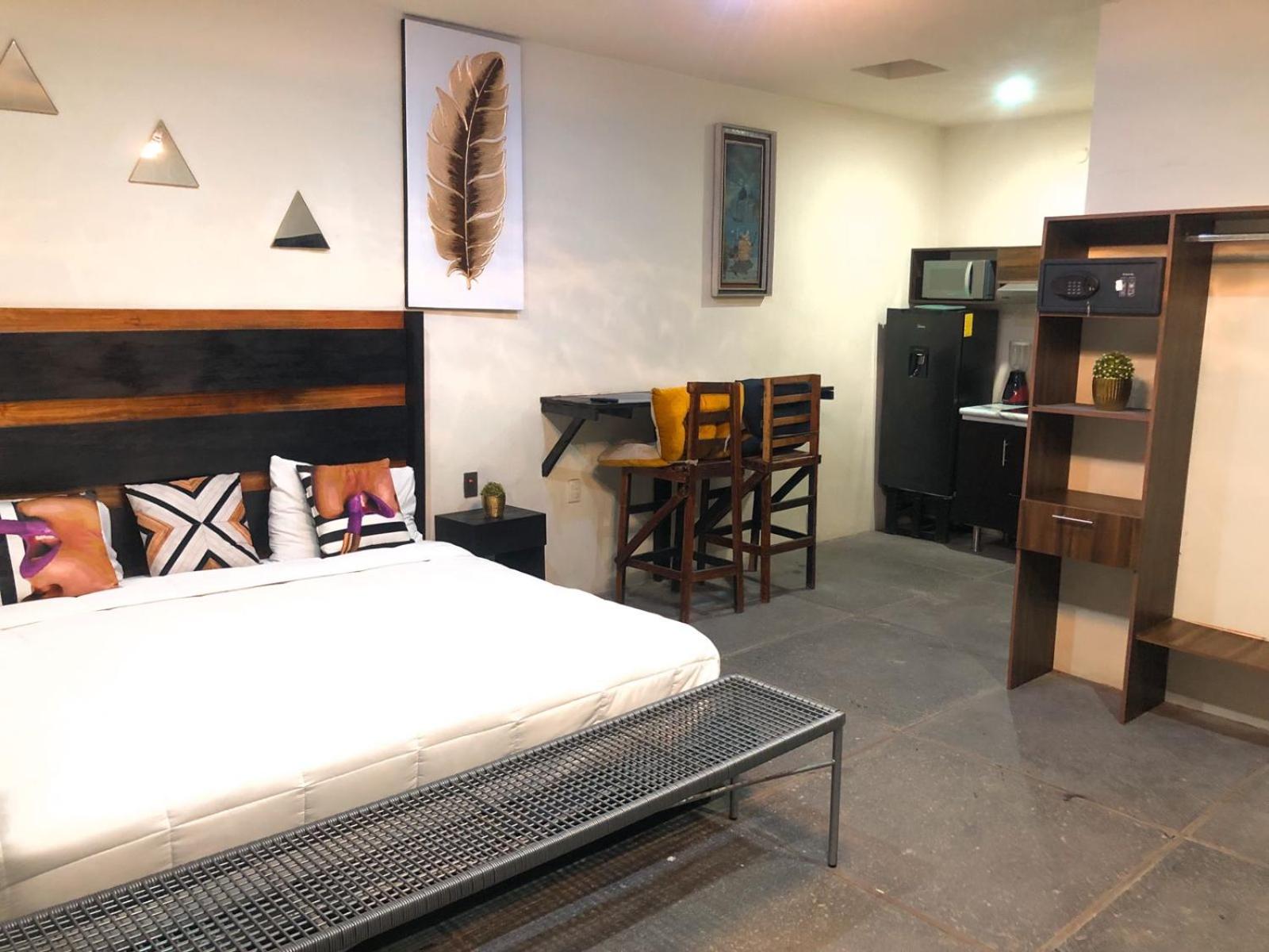 Superior King Room