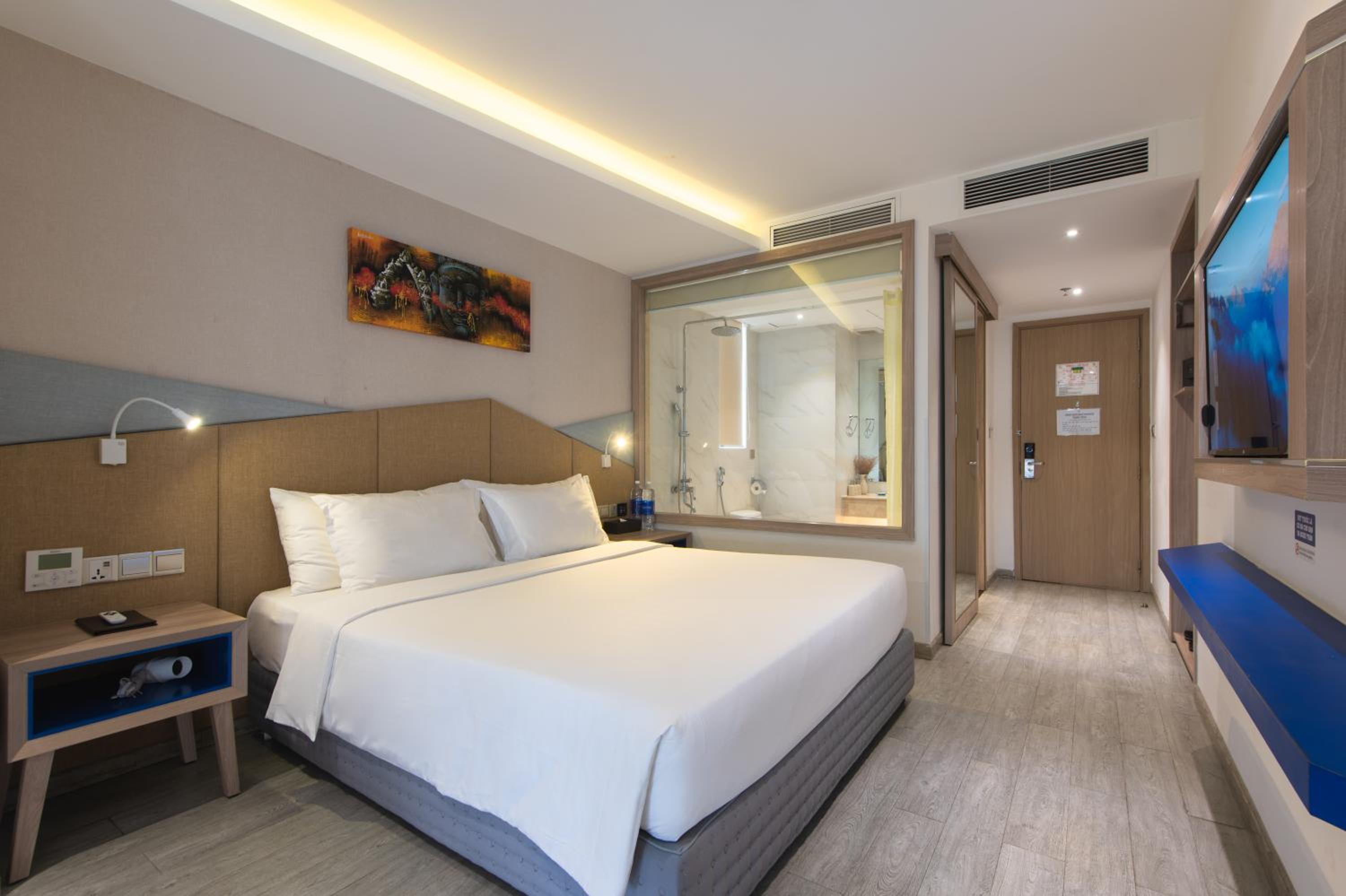 Senior Executive Room - Photo 3
