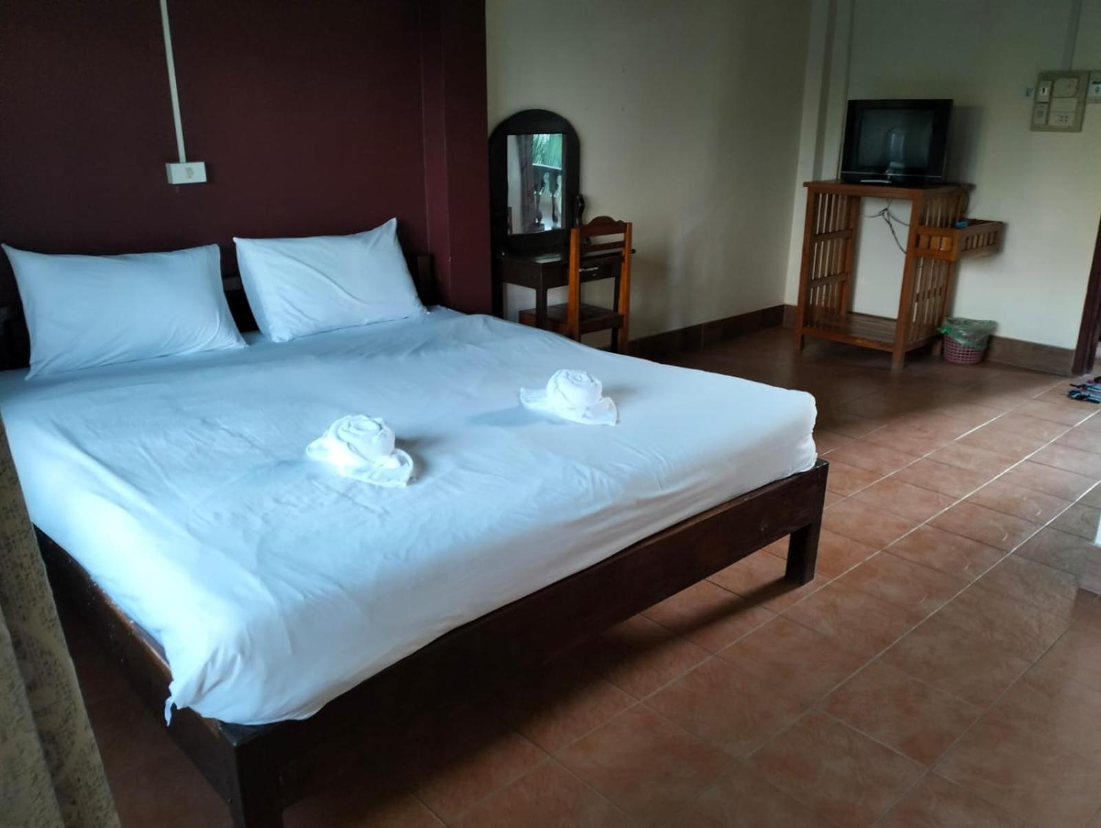 Deluxe Single Room With Balcony photo 3