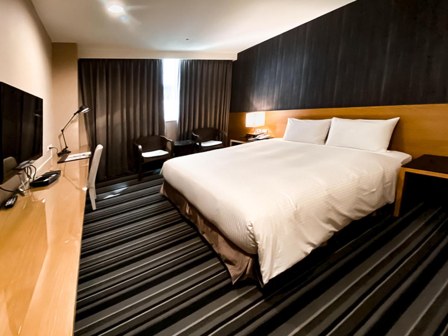 Standard Double Room photo 3