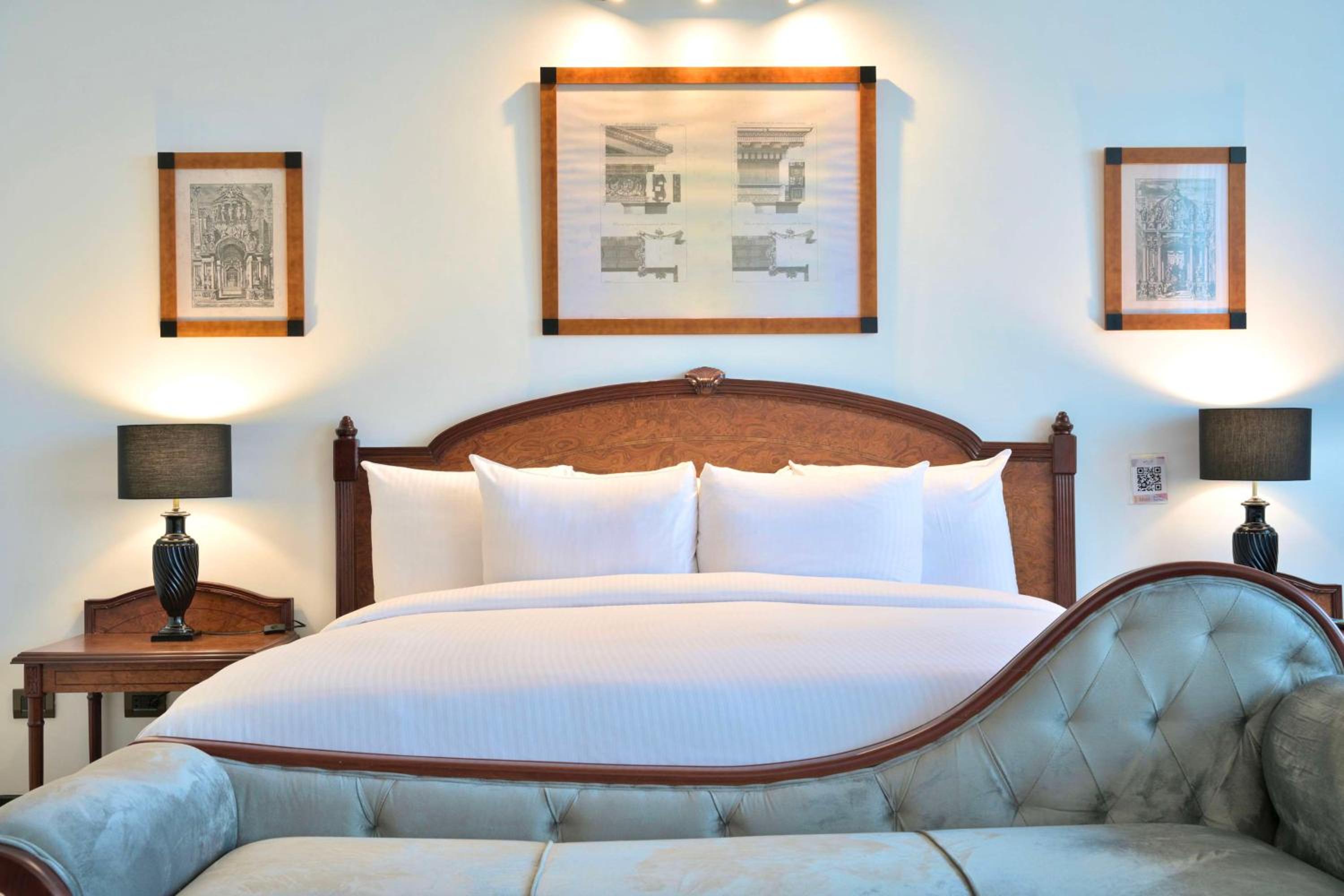 The Level Grand Suite