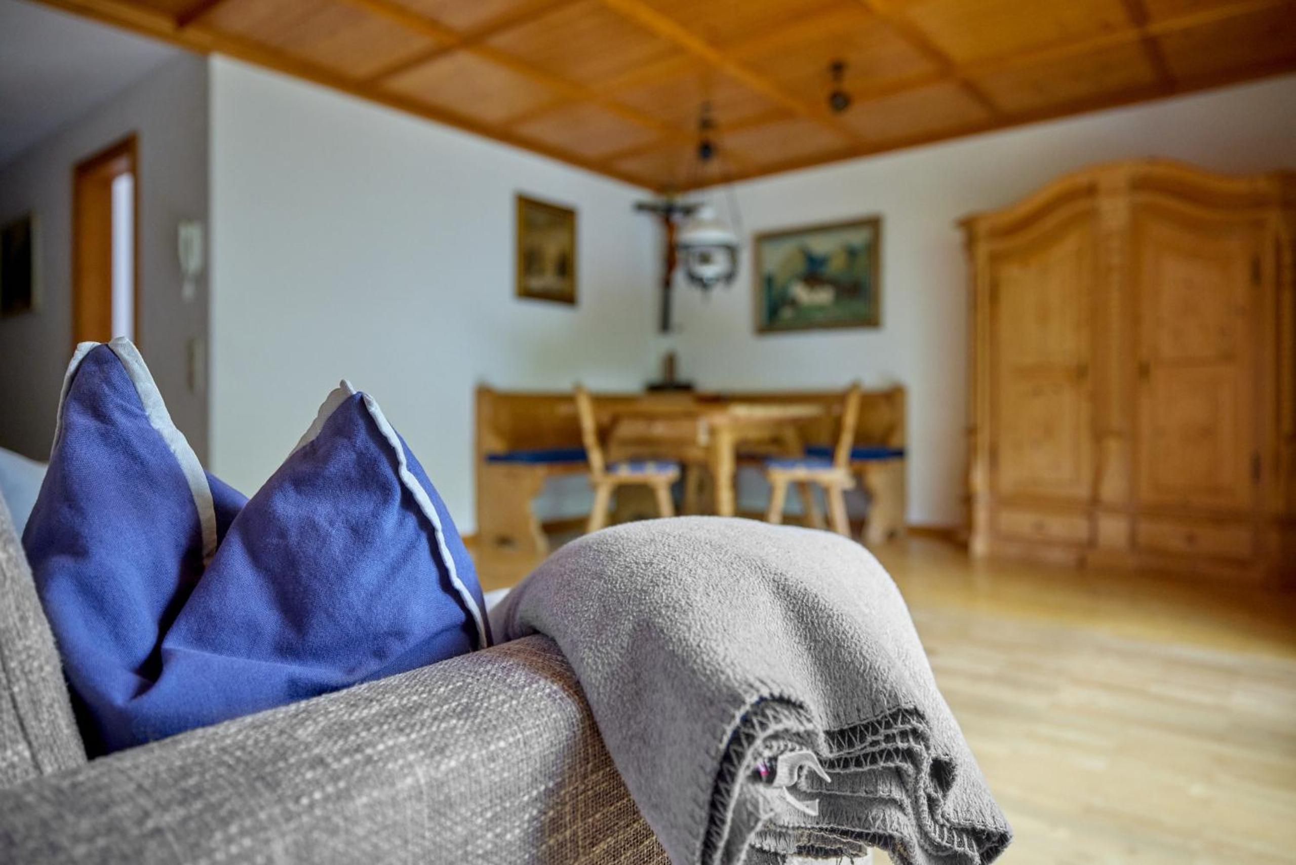 Apartment with Mountain View G