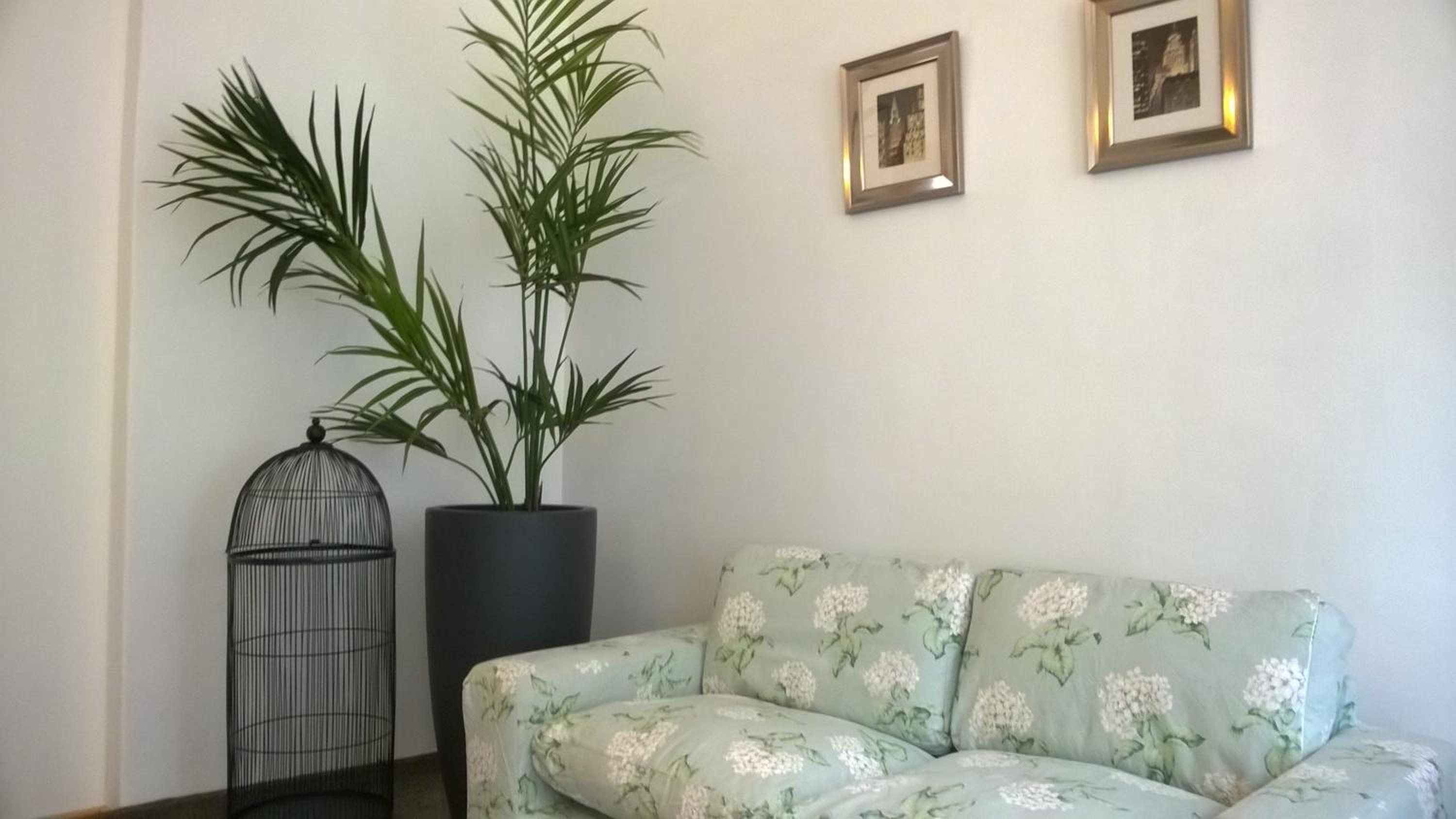 Three-Bedroom Apartment - Photo 20