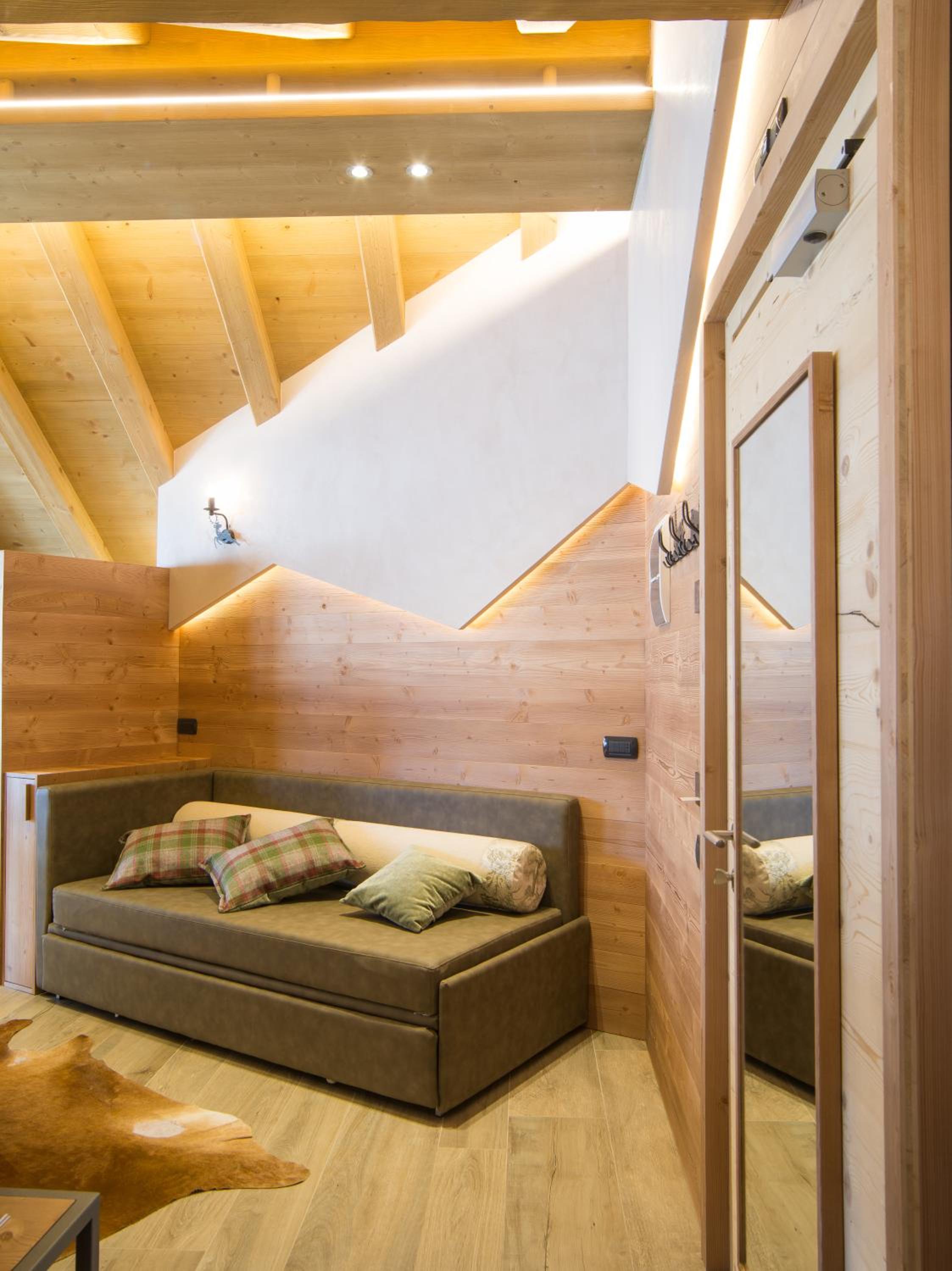 Deluxe Suite - Photo 1