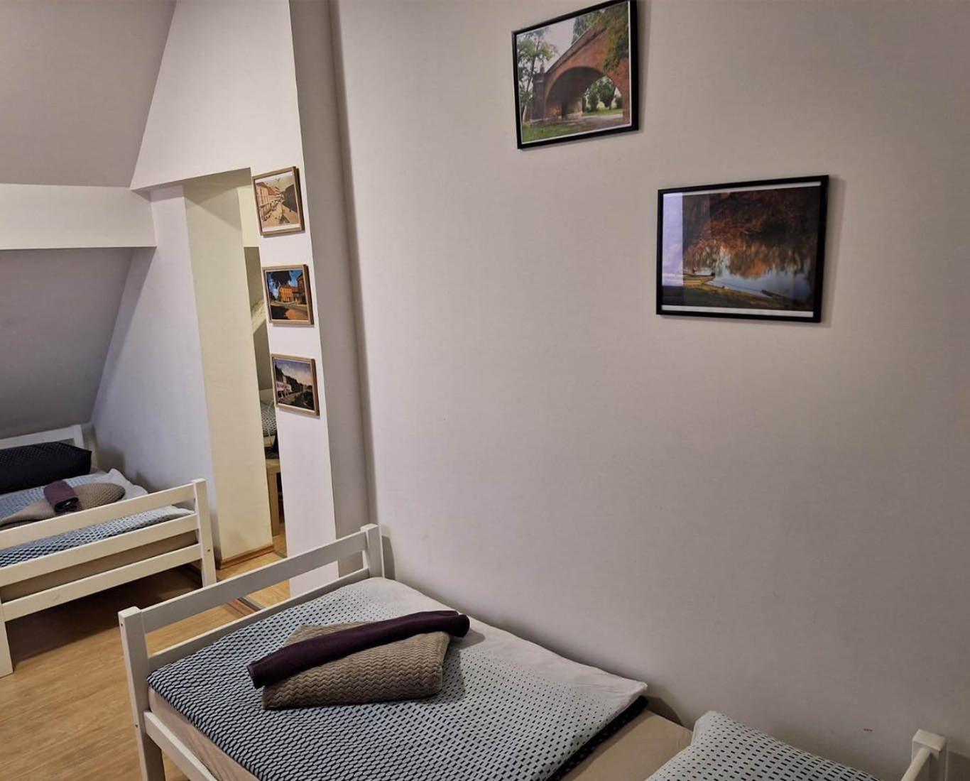 Twin Room with Bathroom photo 1