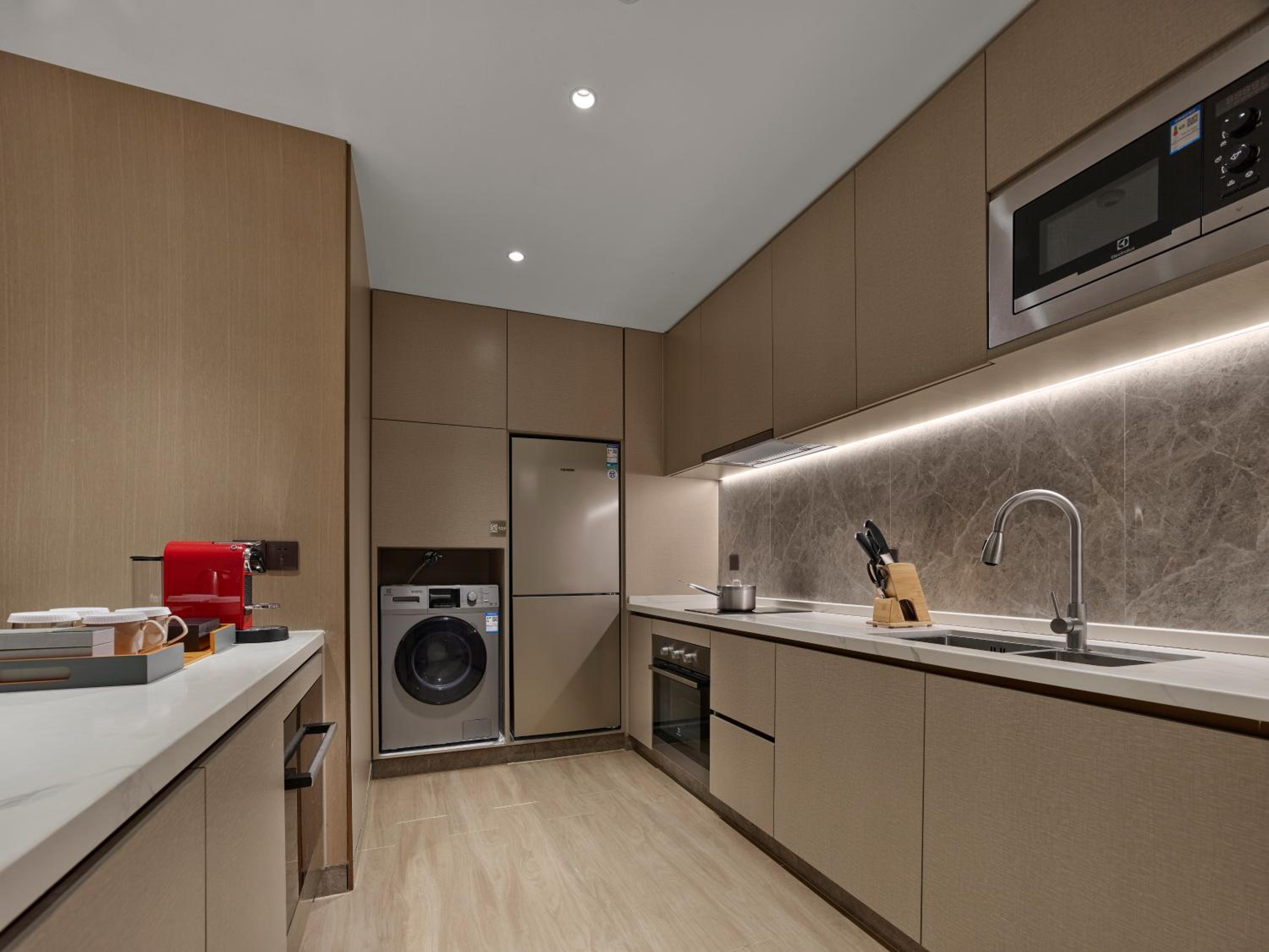 Two-Bedroom Apartment with King Bed