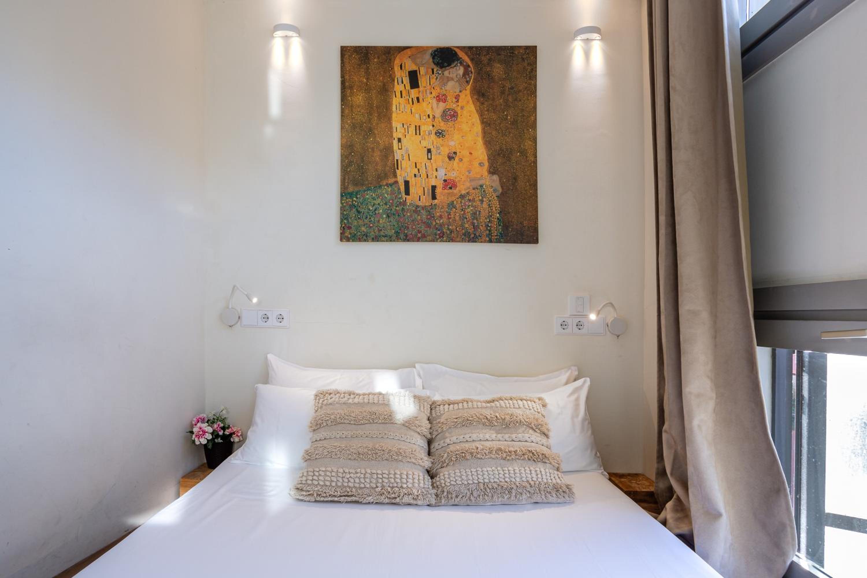 Apartamento de un dormitorio superior con balcón