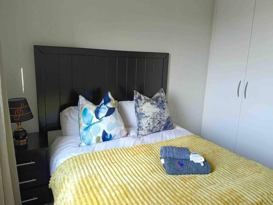 Two-Bedroom Apartment photo 2