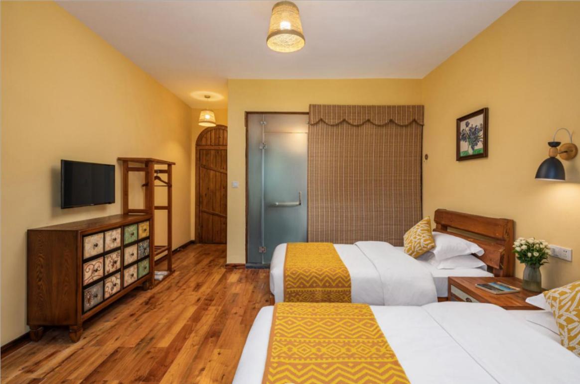 Standard Twin Room photo 3