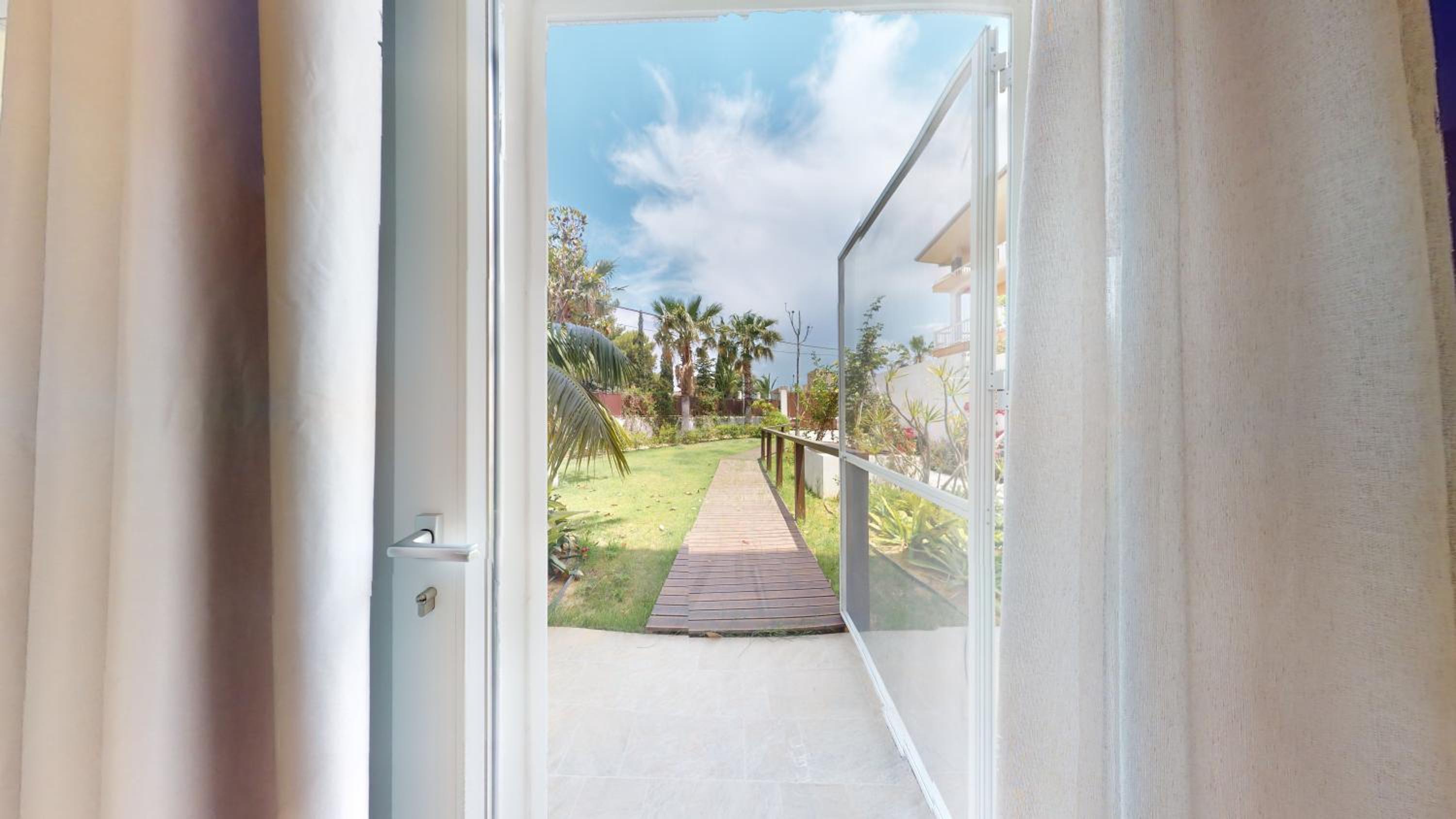 Triple Room with Garden View photo 2