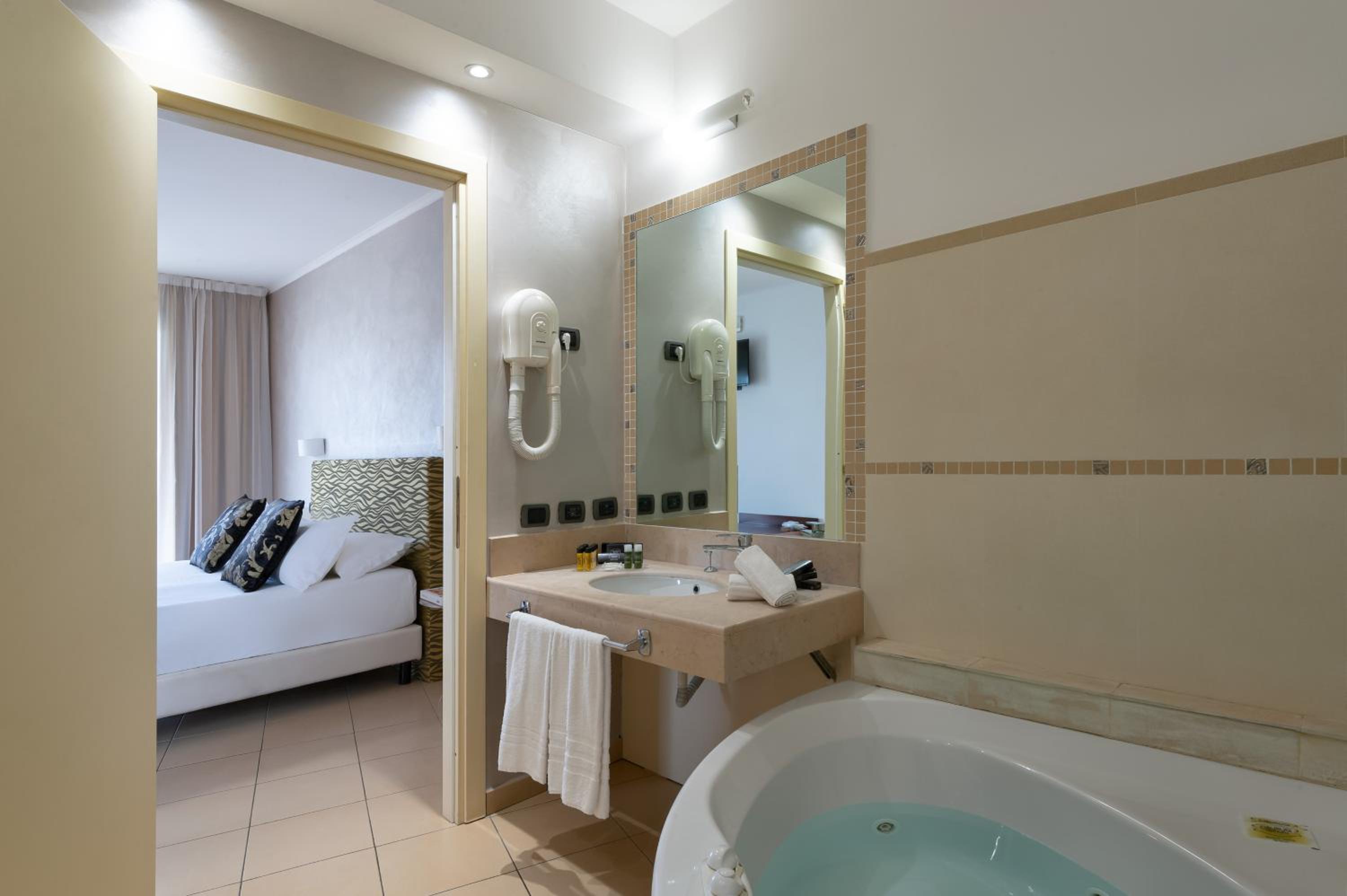 Family Suite - Photo 2