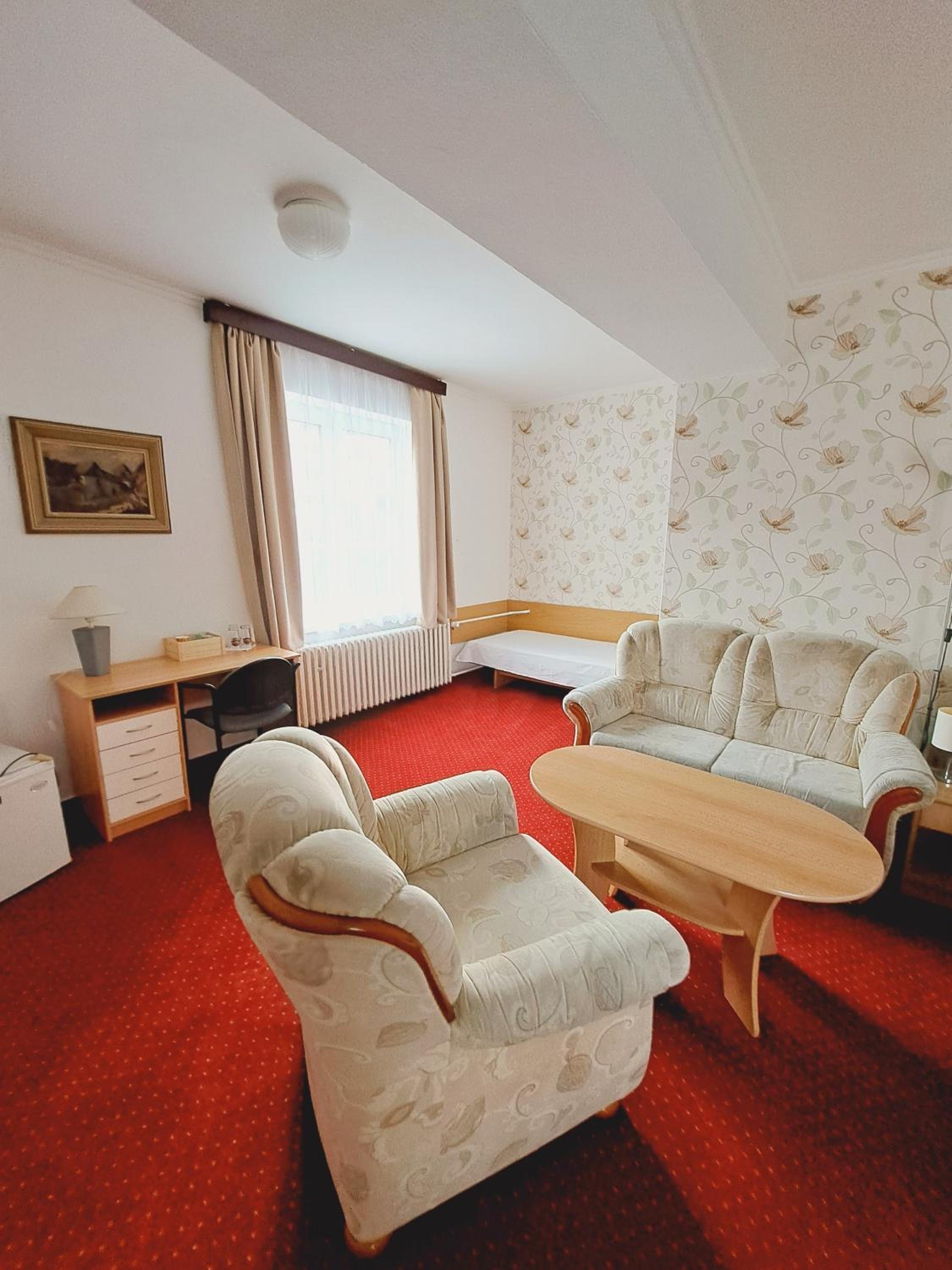 Triple Room - Photo 2