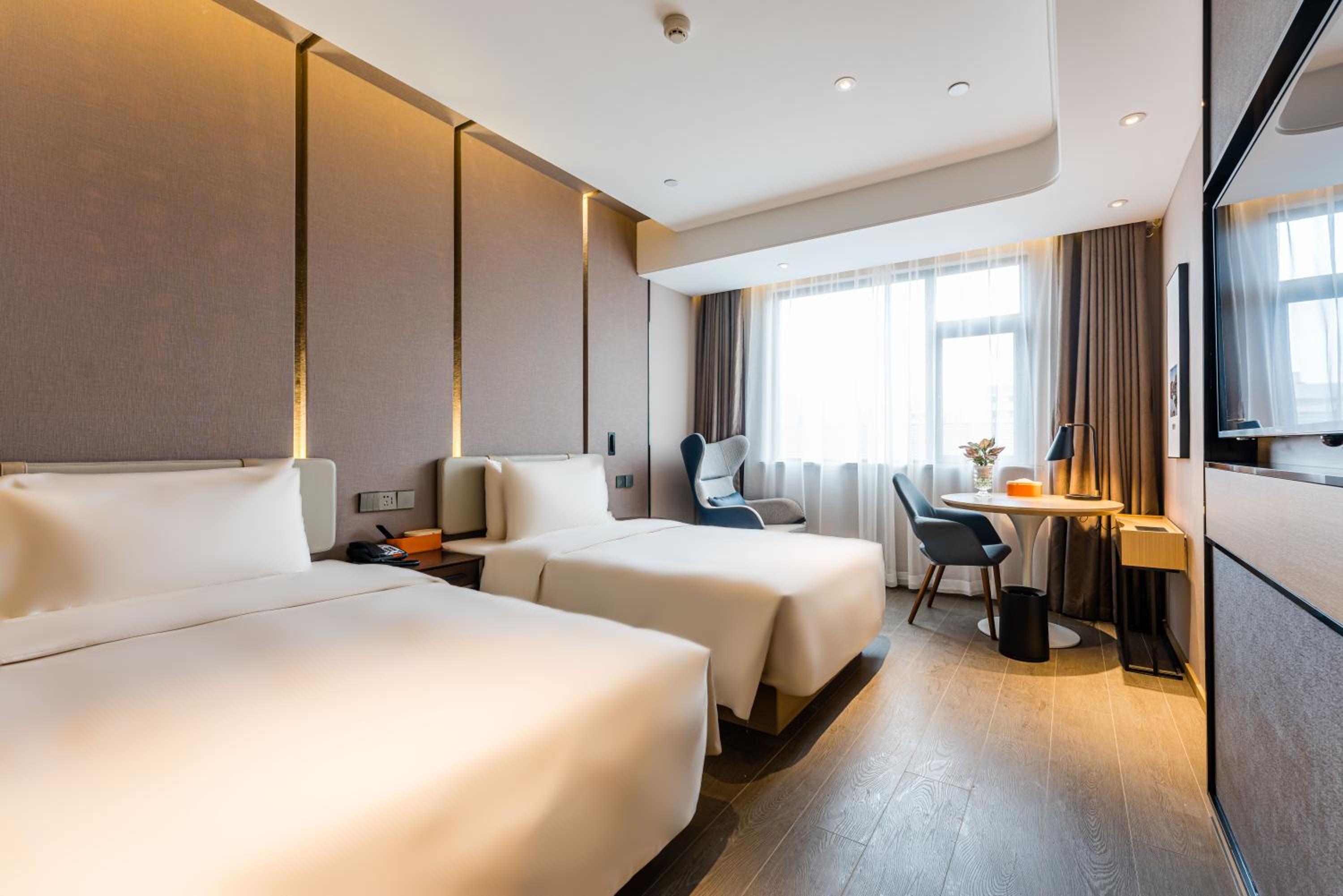 Superior Twin Room - Photo 6