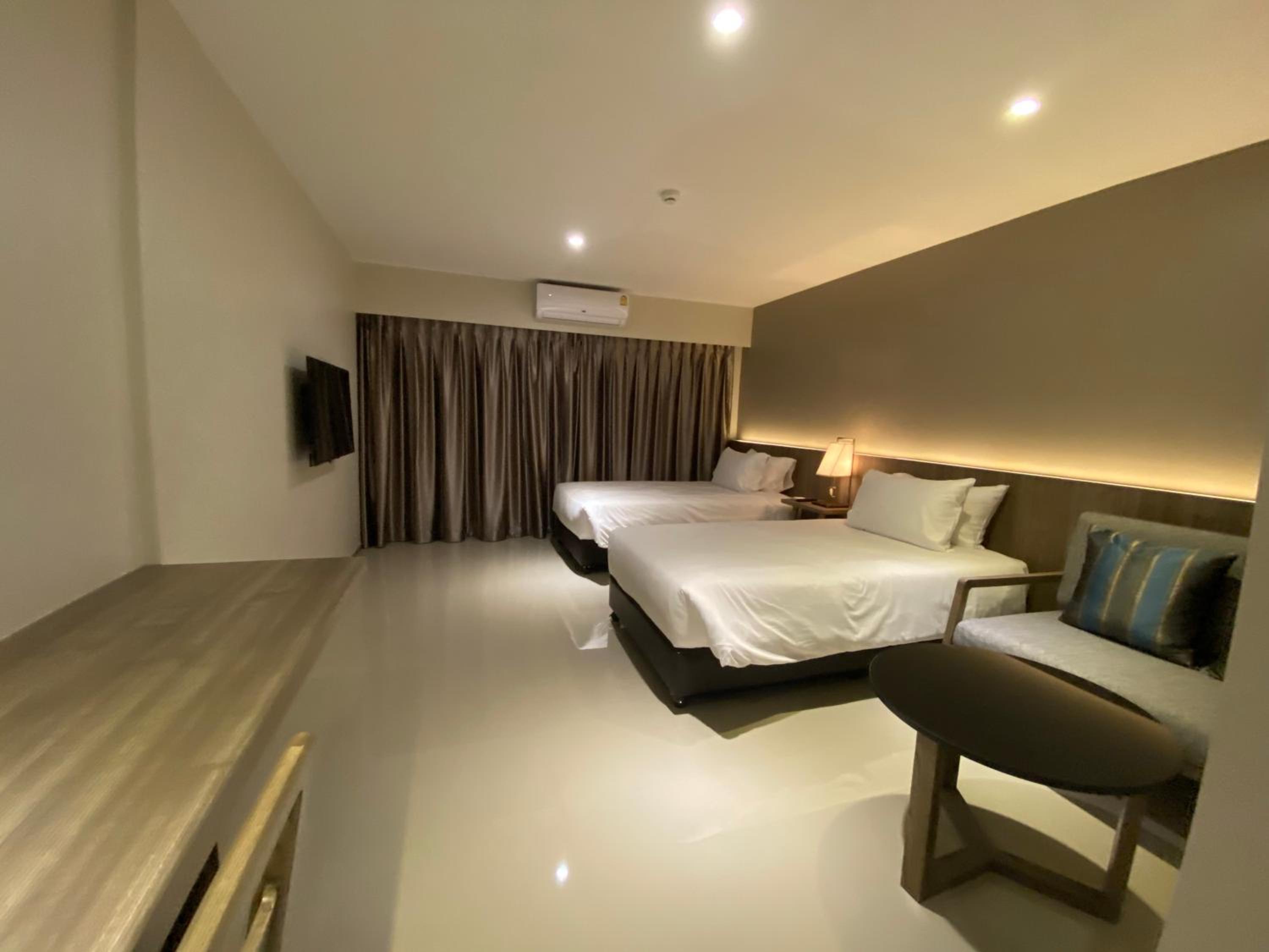 Twin Room - Photo 1