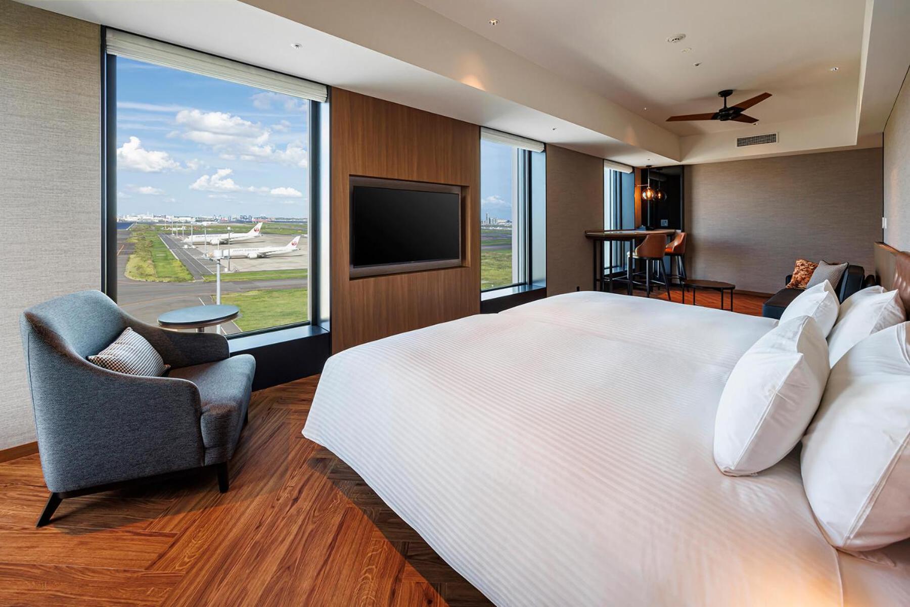 Junior Suite Room (1 Adult)