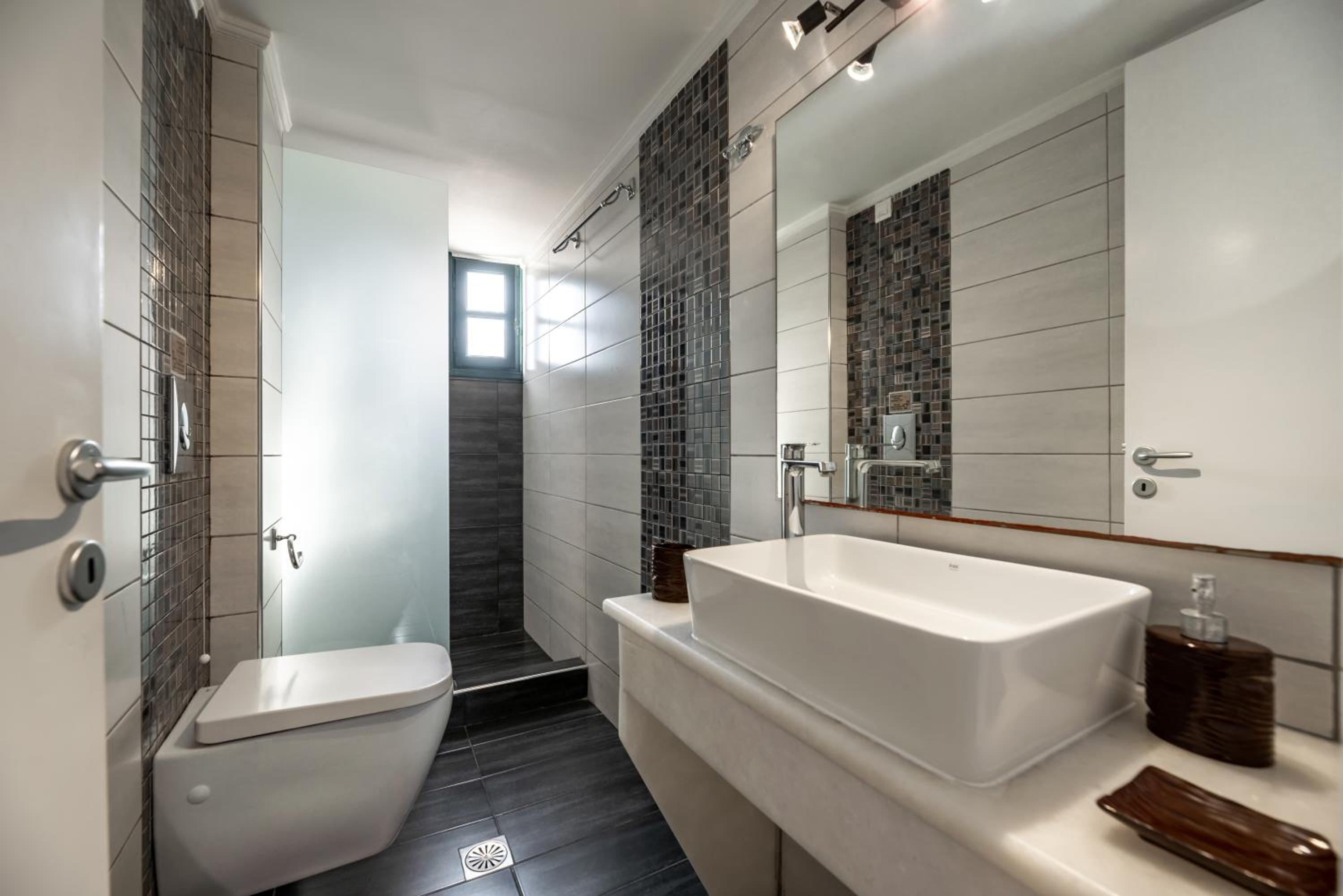 Luxury Triple Room - Photo 3