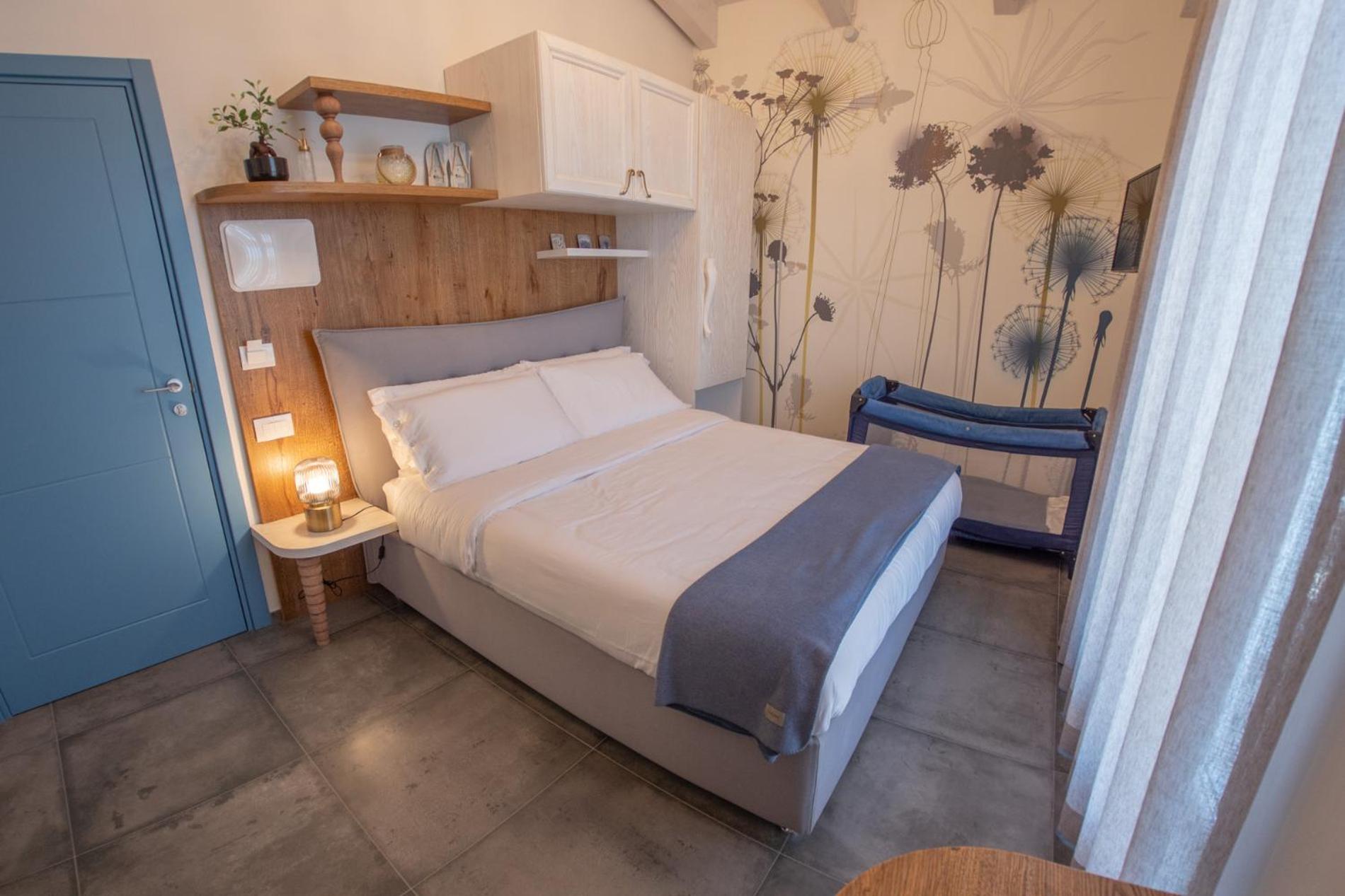 Double Room with Pool View