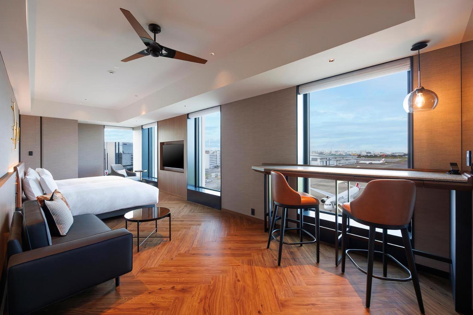 Junior Suite Room (2 Adults)