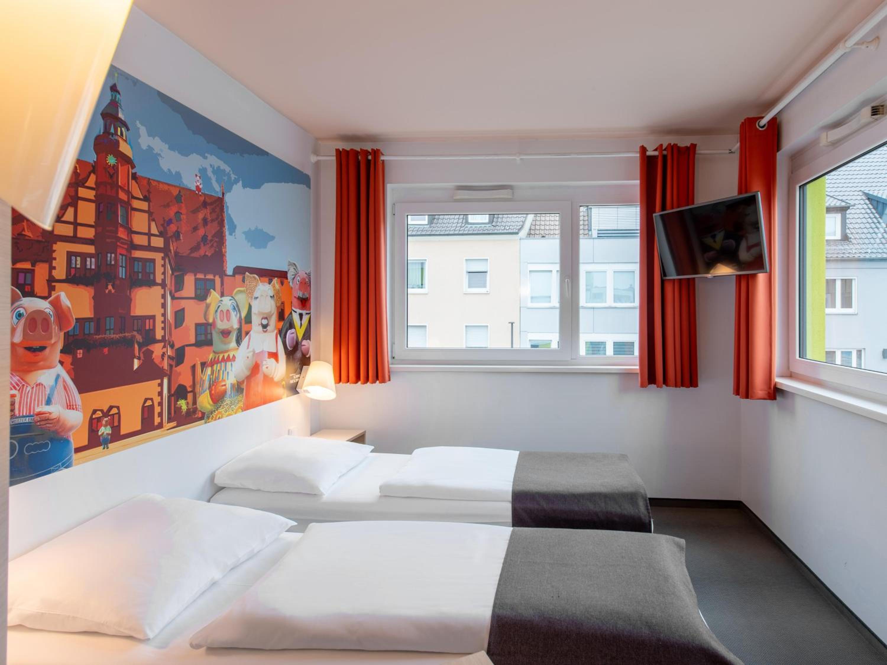 Twin Room - Photo 1
