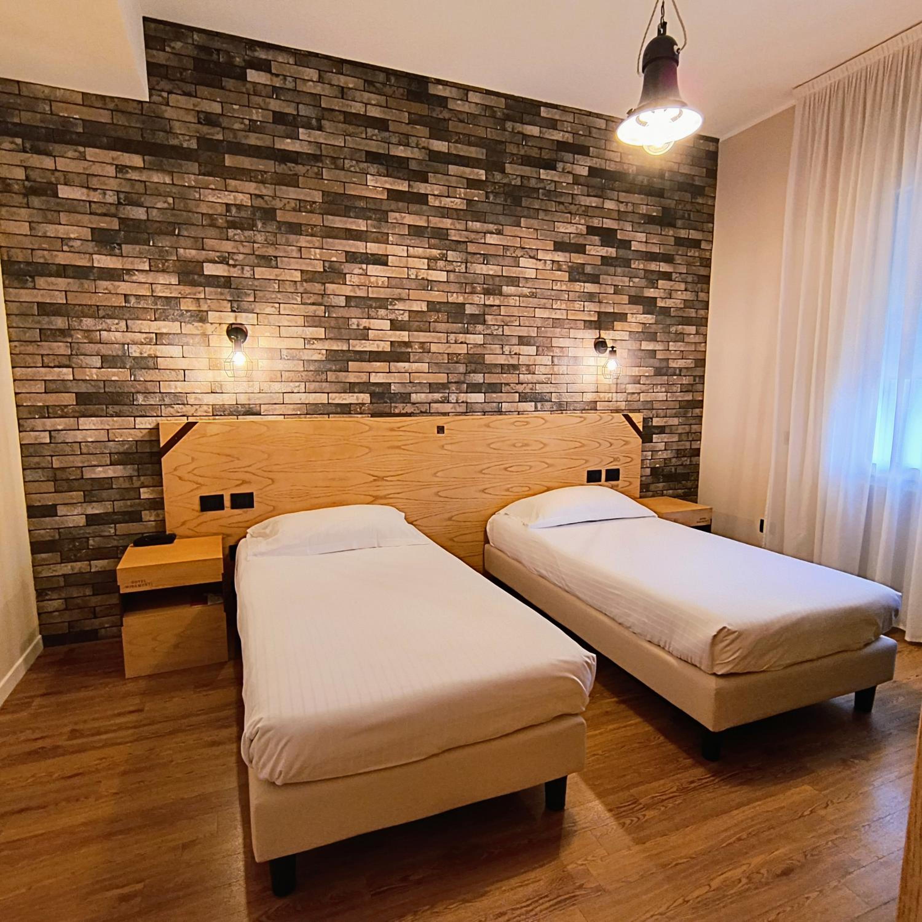 Deluxe Double Room photo 2