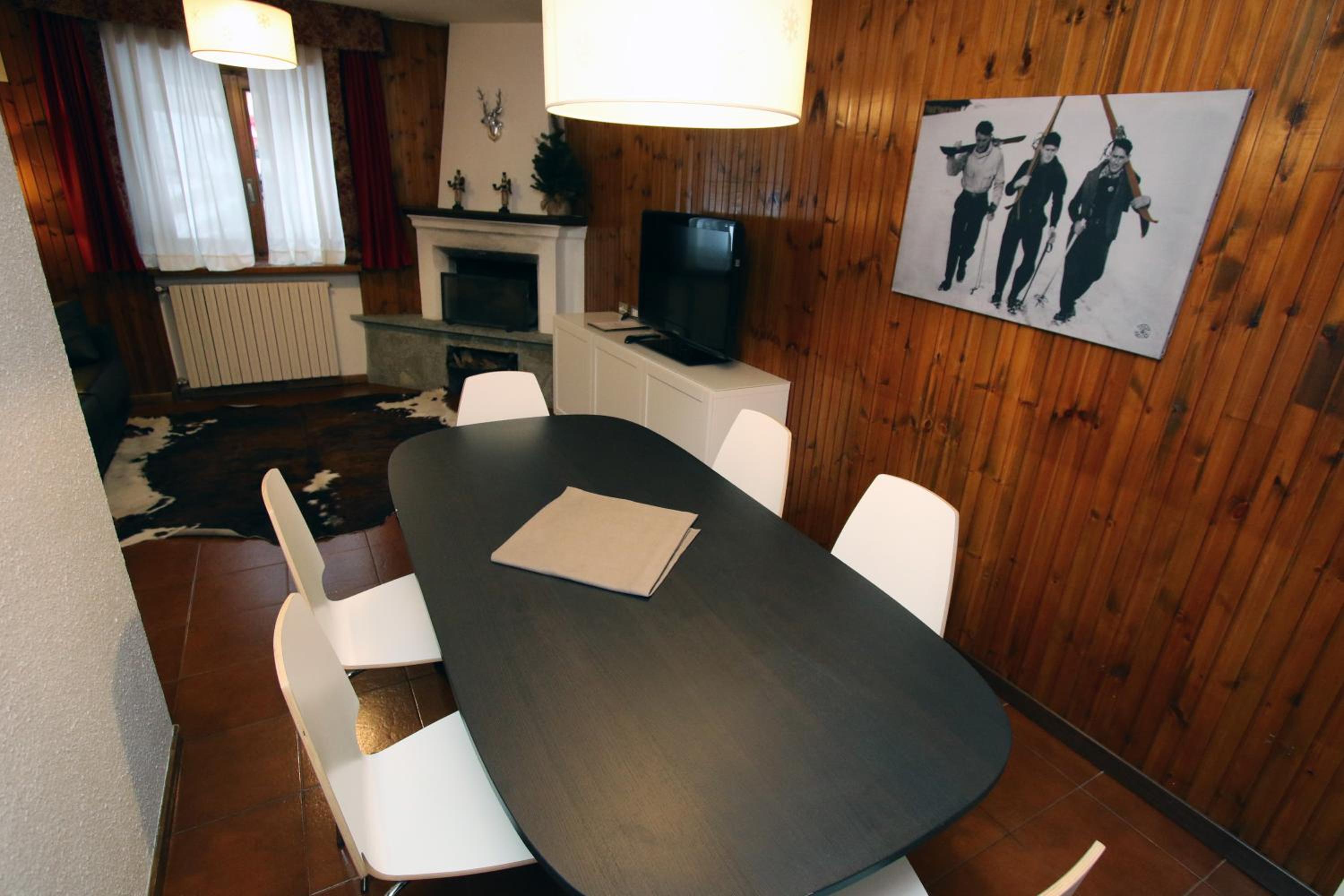 Two-Bedroom Chalet photo 2