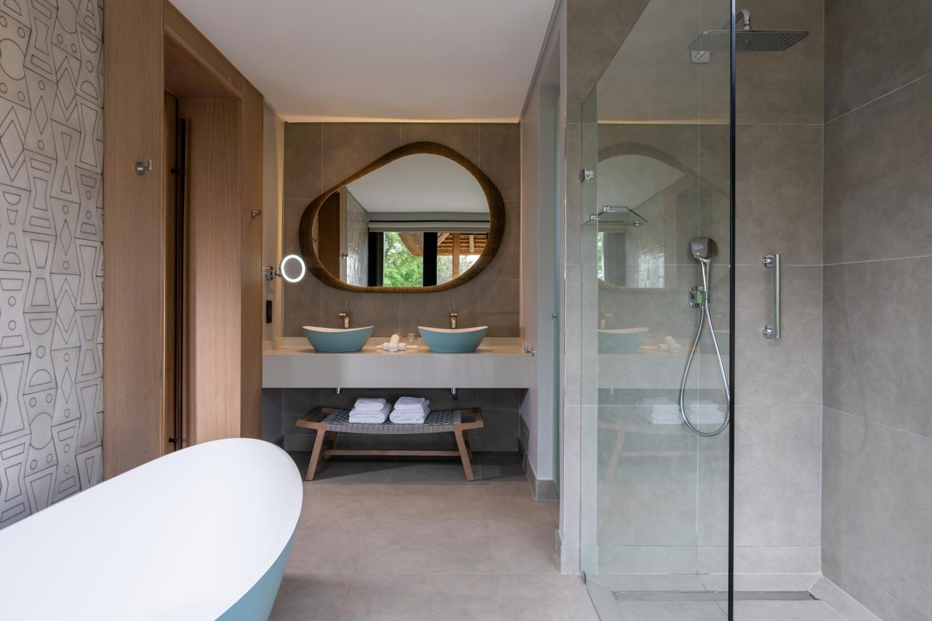 Premium Suite with Private Pool - Photo 7