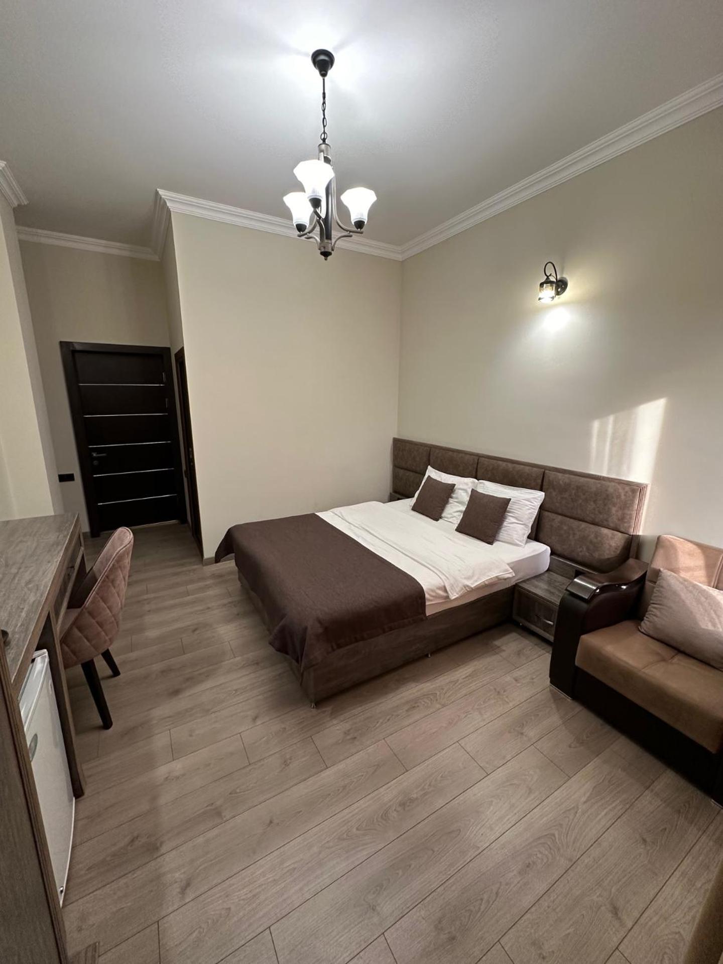 Double or Twin Room photo 3