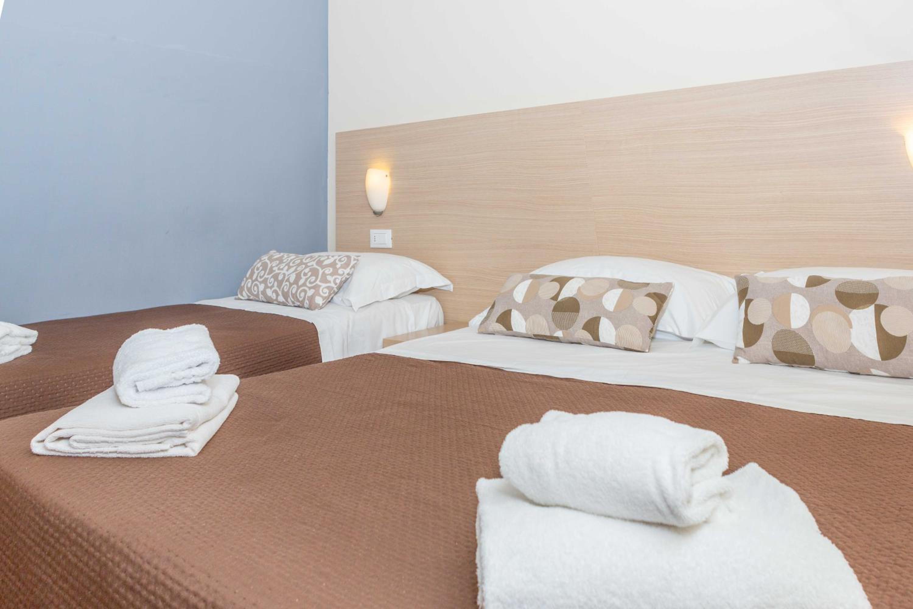Triple Room photo 2